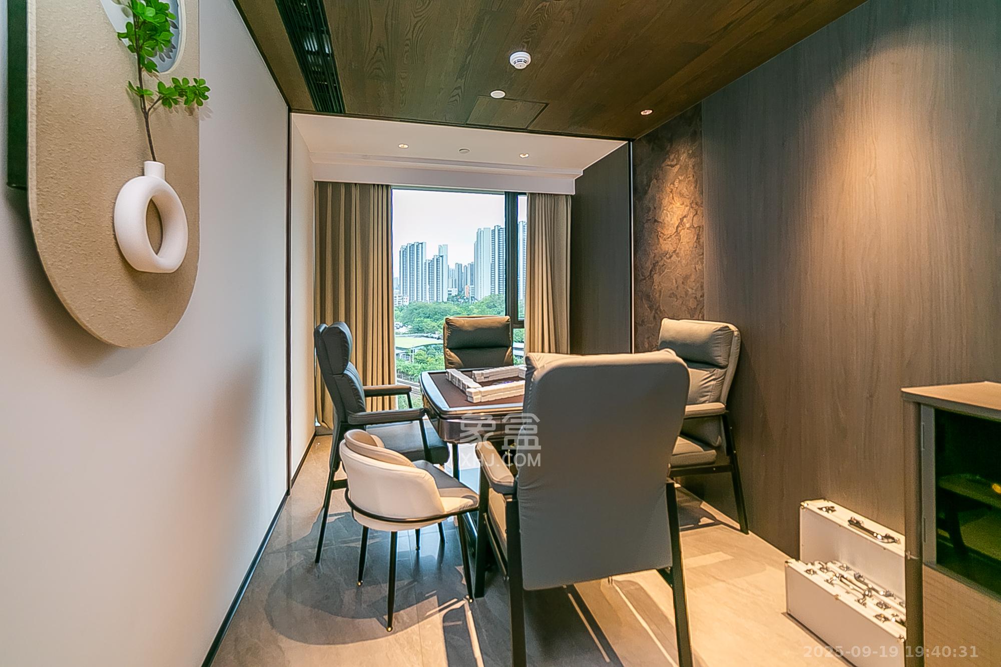 万科紫台 4室2厅3卫 330.0万 万科紫台 4室2厅3卫 330.0万卧室