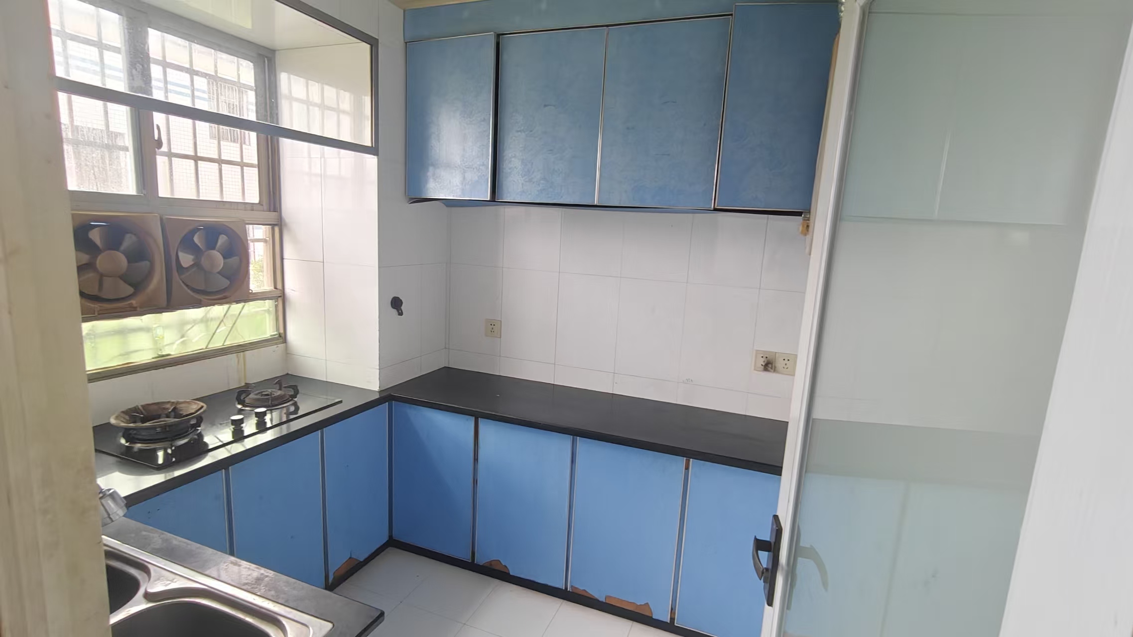 太平小区 1室0厅0卫 1100.0元/月 太平小区 1室0厅0卫 1100.0元/月室内图