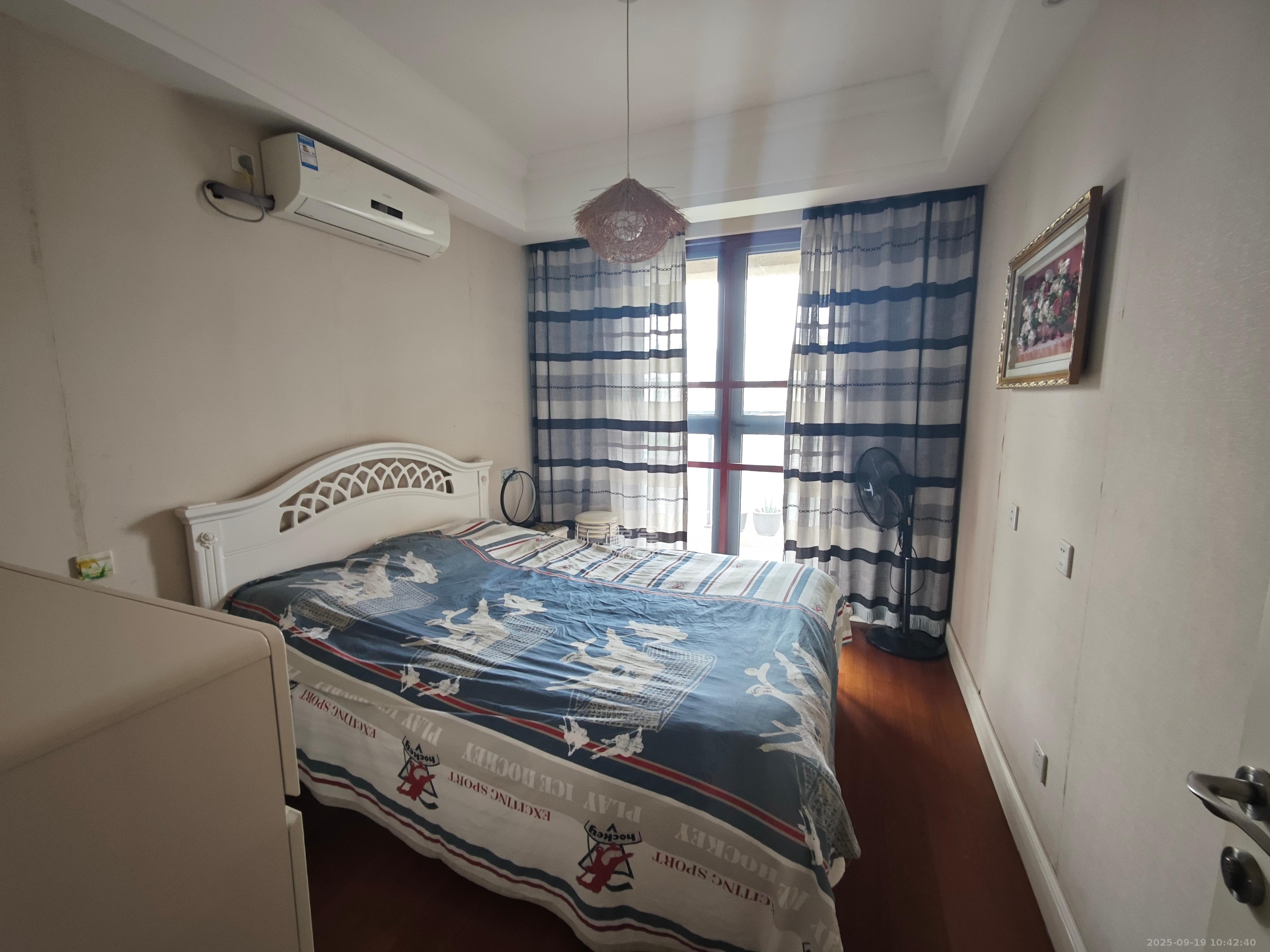 保利城（中航城国际社区、郡原美村）  2室1厅1卫    2000.0元/月室内图