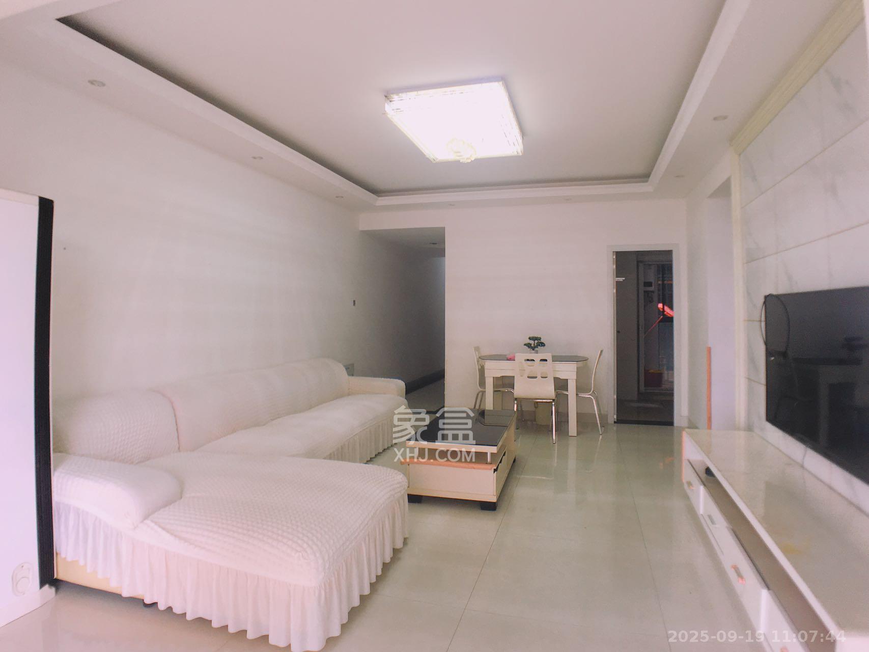 才子佳郡  3室2厅1卫    1900.0元/月室内图