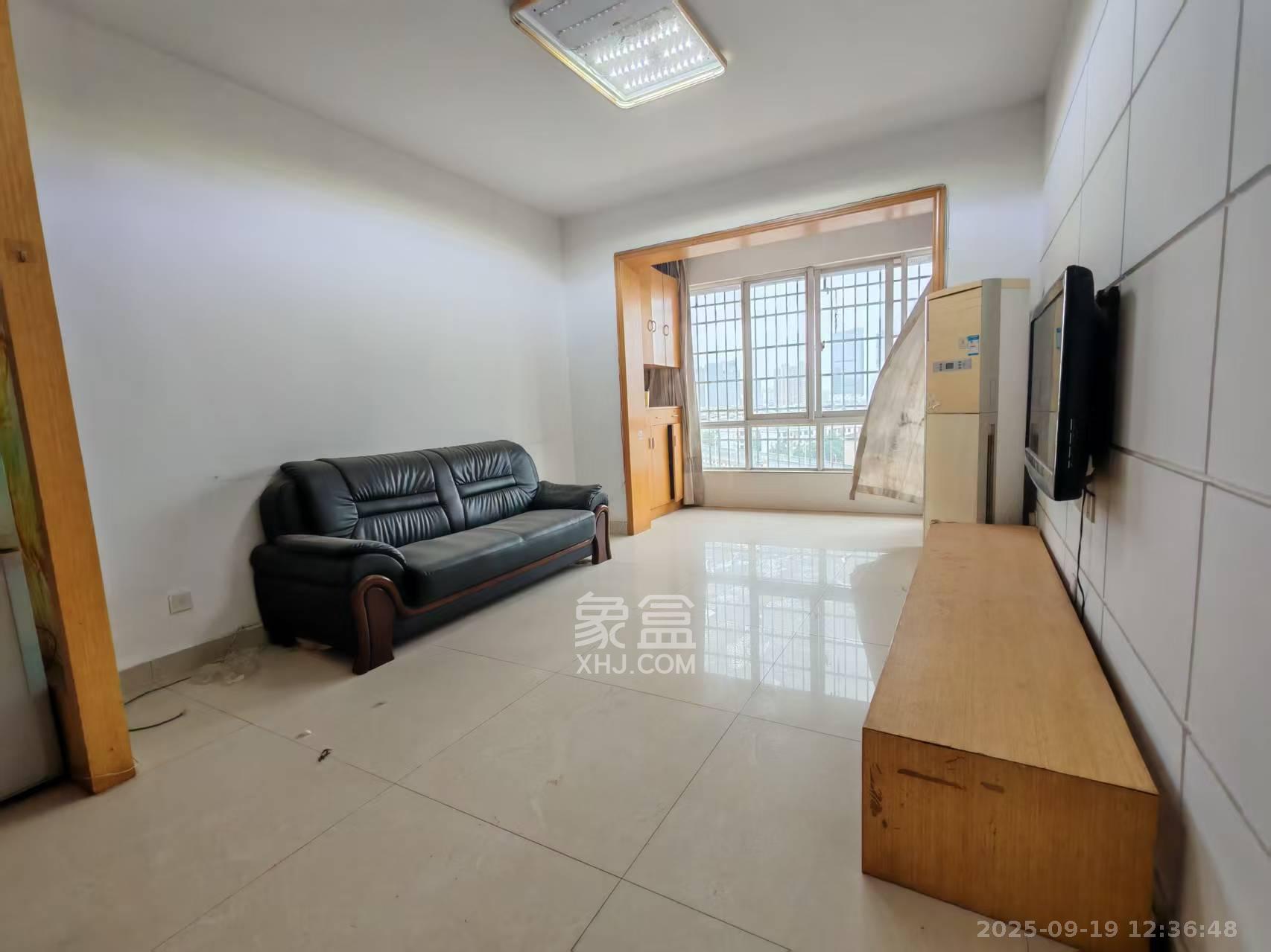 东门壹号家园  2室1厅1卫    2100.0元/月室内图