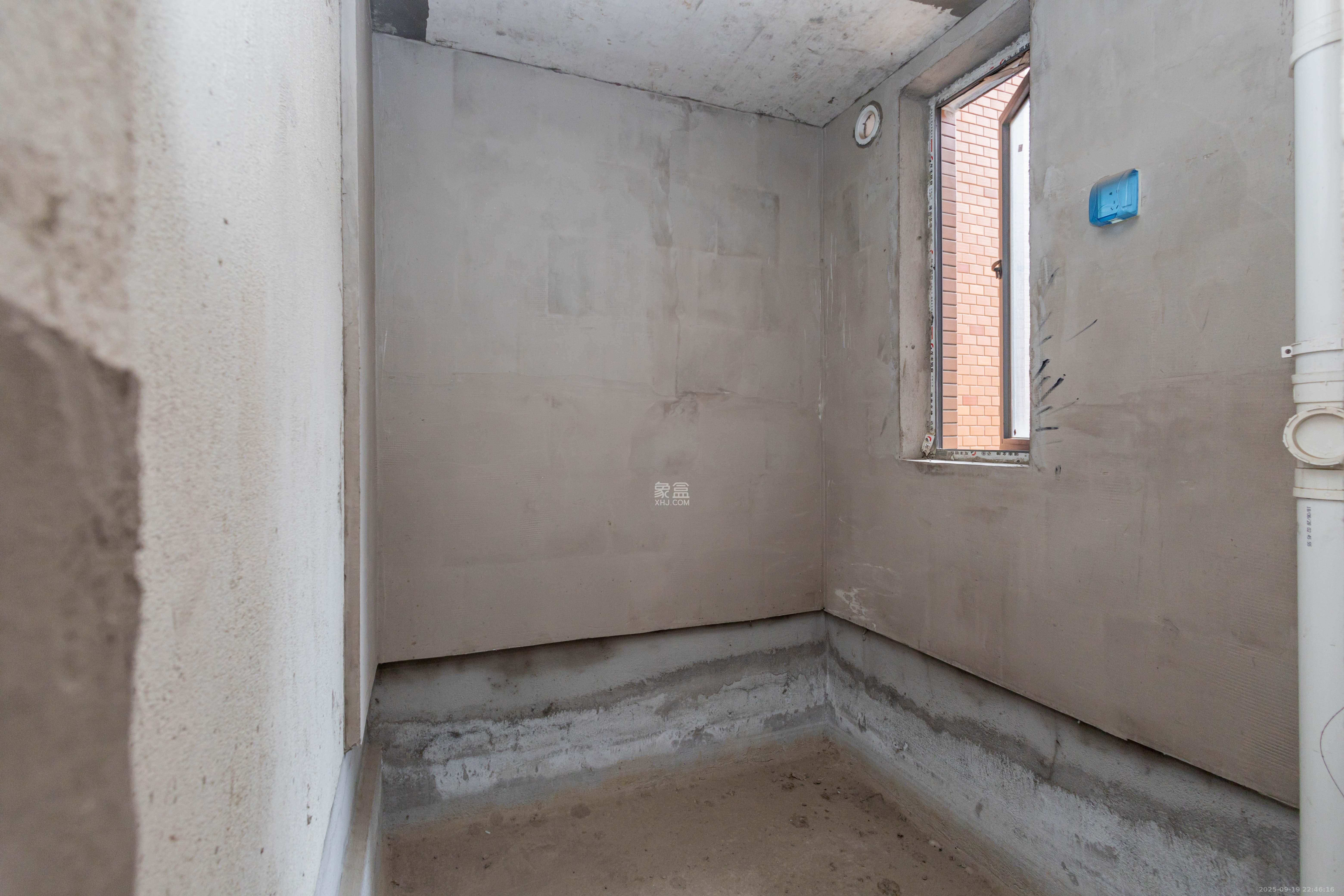 东业上城嘉苑（晟悦国际）  1室0厅0卫    66.0万卫生间