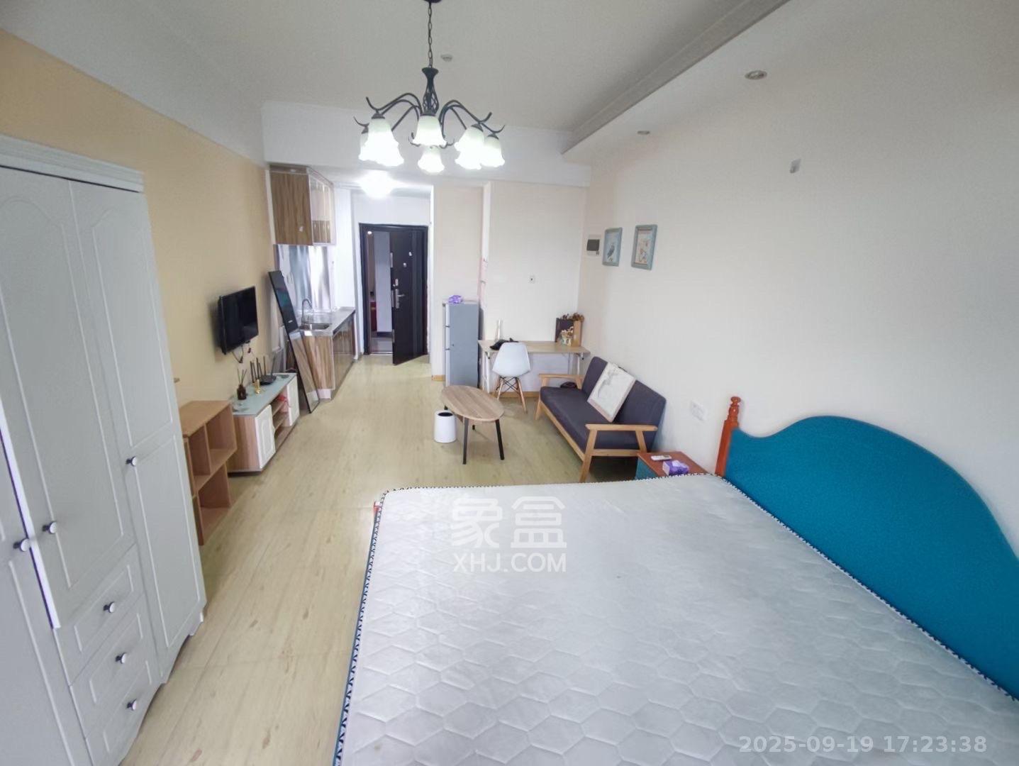 梅溪国际公寓(步步高新天地) 1室0厅0卫 1500.0元/月 梅溪国际公寓(步步高新天地) 1室0厅0卫 1500.0元/月室内图