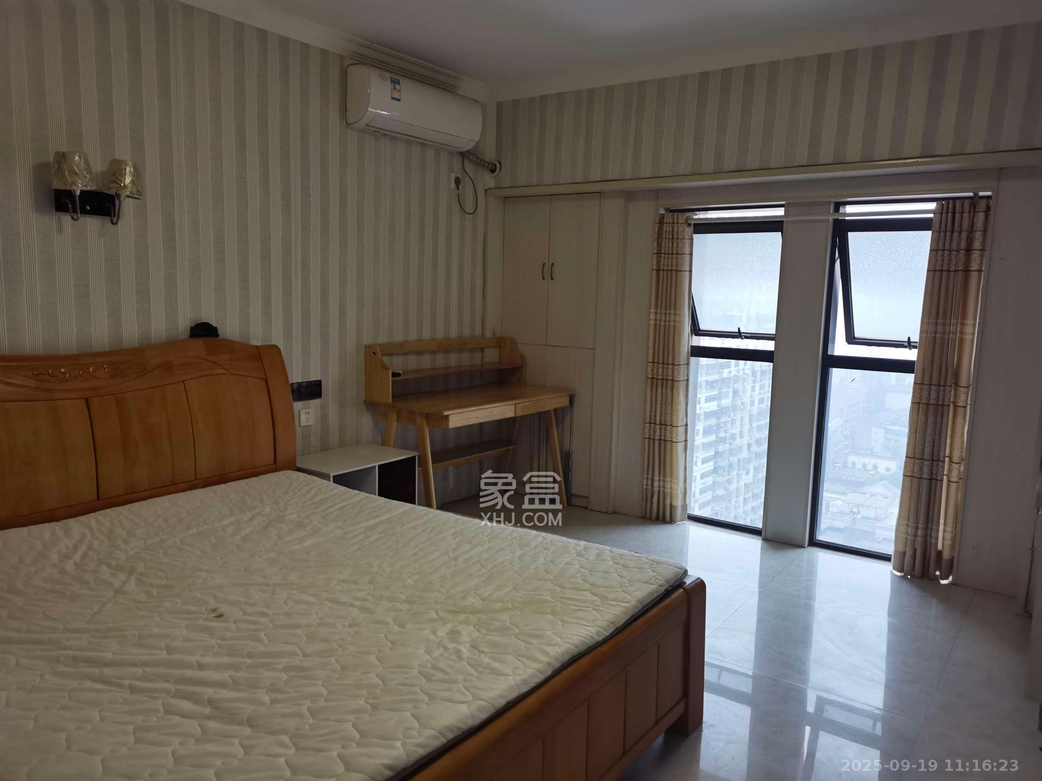 大财门公寓 1室1厅1卫 1250.0元/月 大财门公寓 1室1厅1卫 1250.0元/月室内图