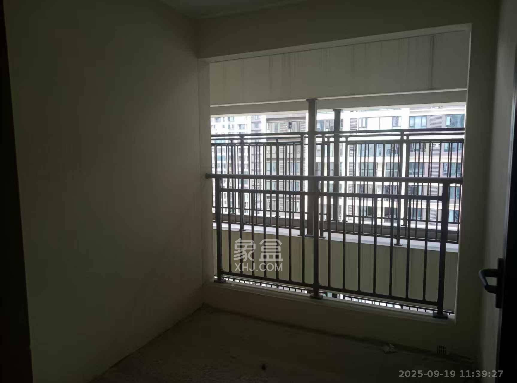 旭辉国悦府 3室2厅2卫 1000.0元/月 旭辉国悦府 3室2厅2卫 1000.0元/月室内图