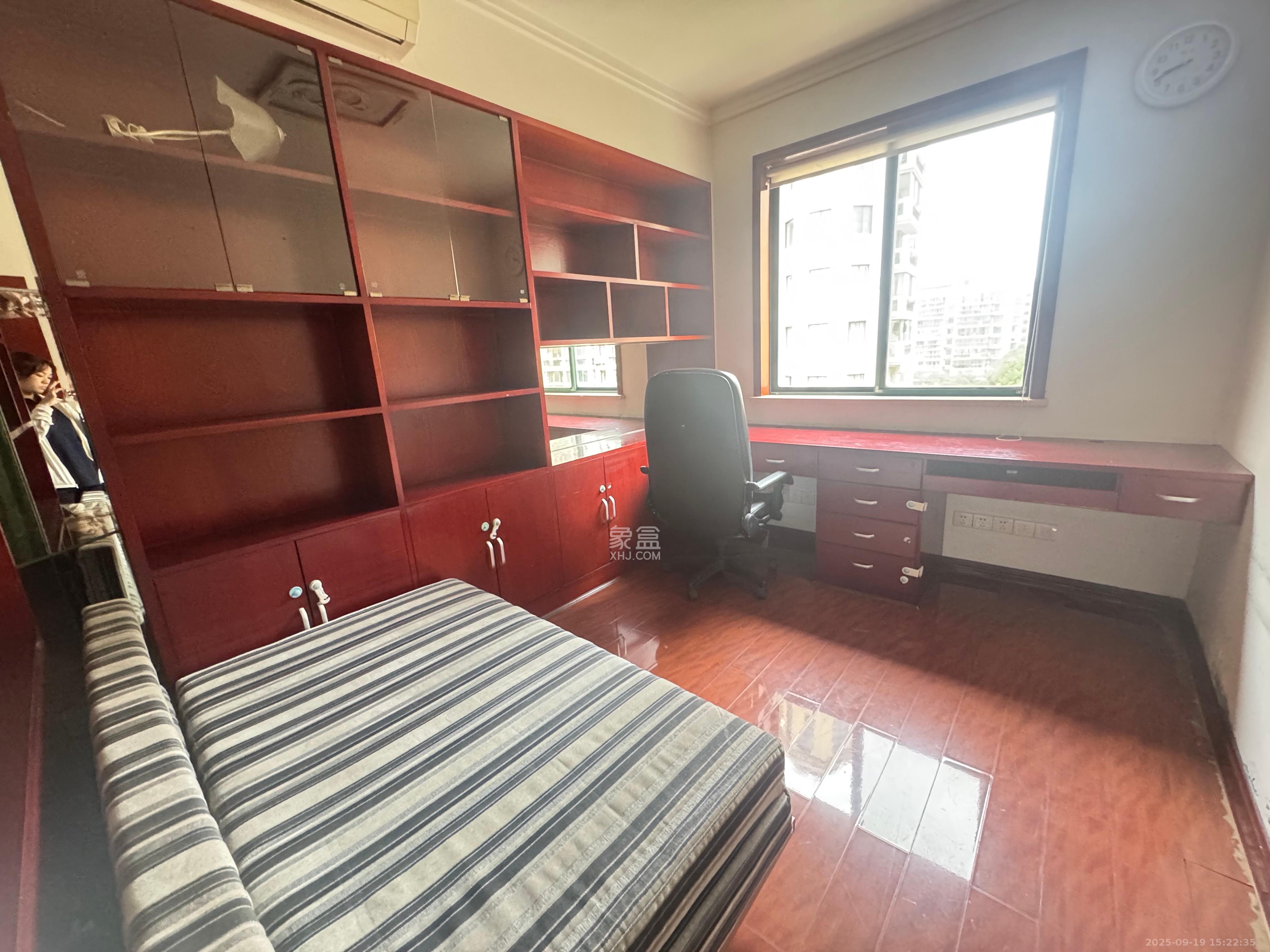 世嘉国际华城  3室2厅2卫    3000.0元/月室内图