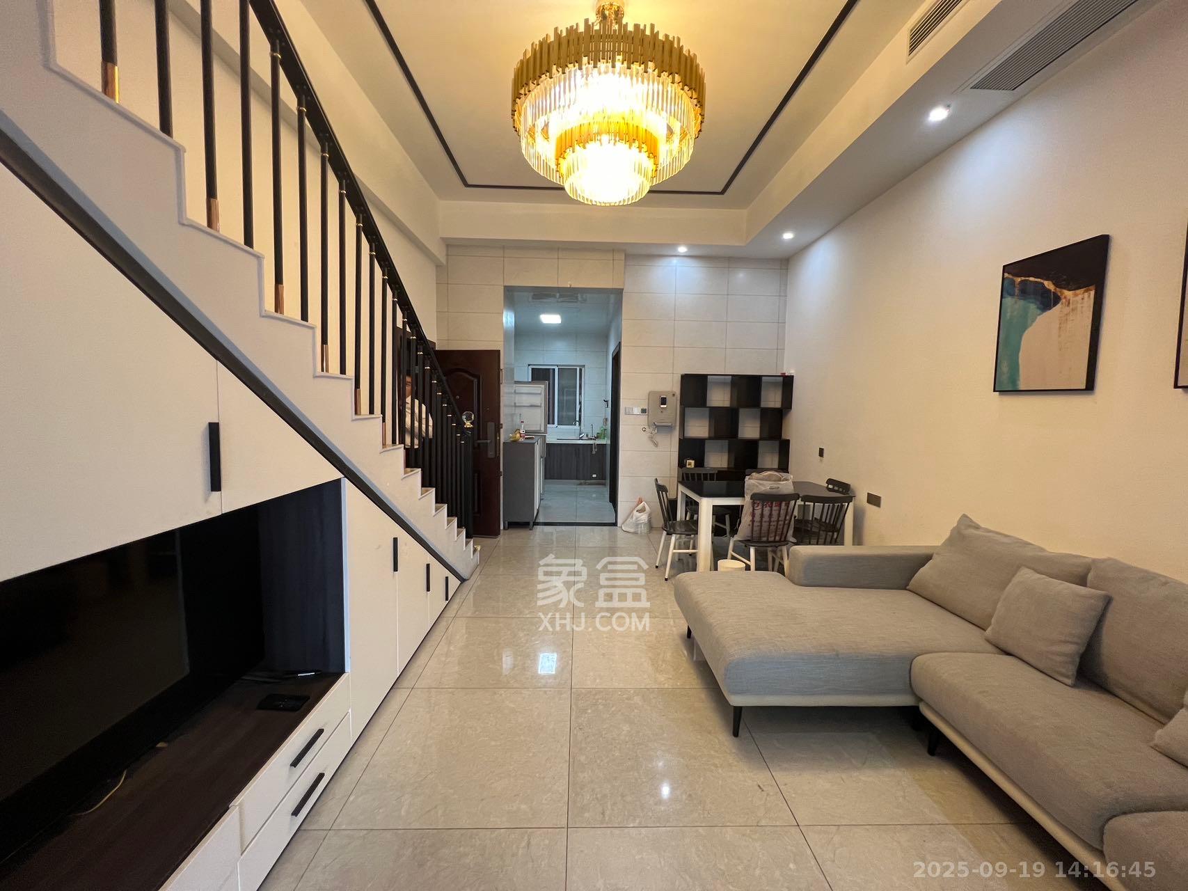 荣悦台  2室1厅1卫    2700.0元/月室内图