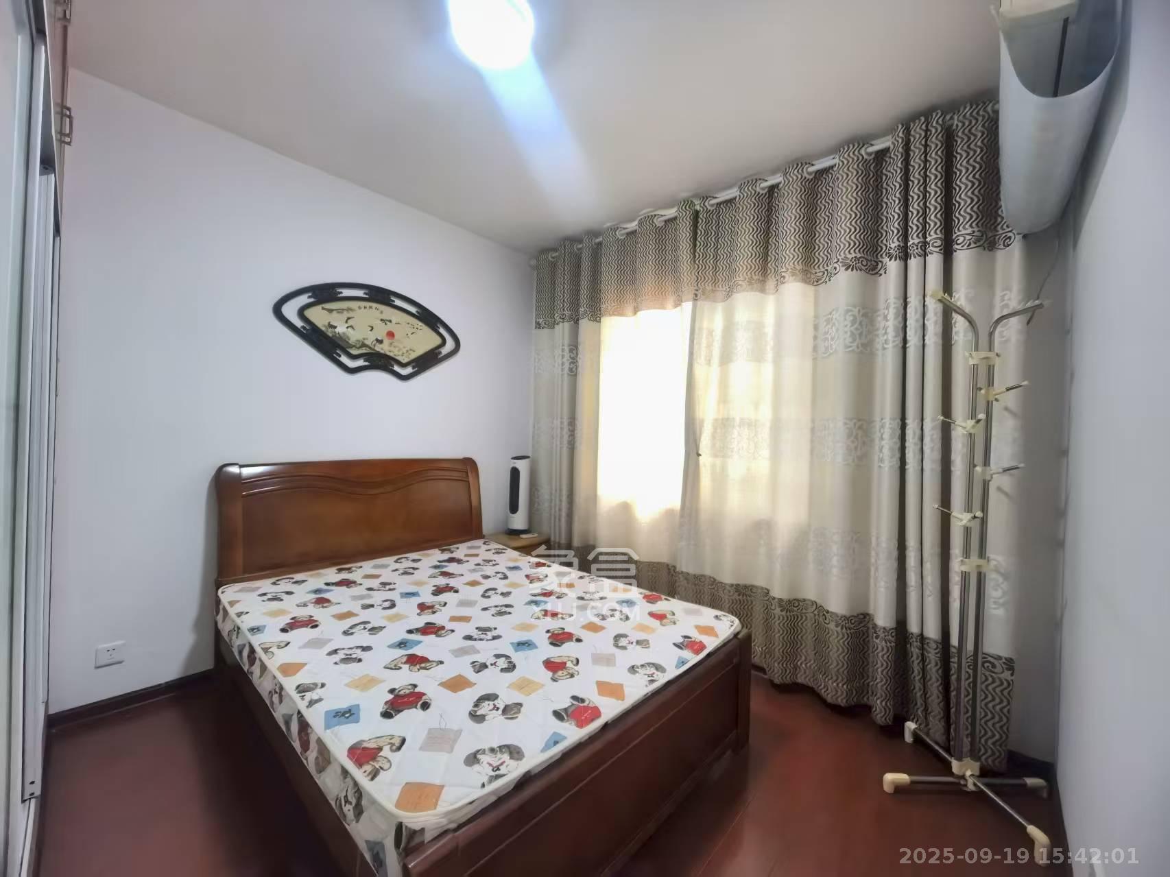 谷山庭院一期 3室2厅1卫 1800.0元/月 谷山庭院一期 3室2厅1卫 1800.0元/月室内图