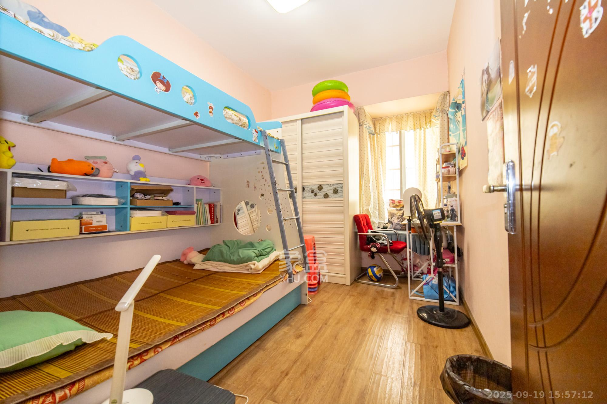 楚天世纪城东苑  2室1厅1卫    49.8万卧室