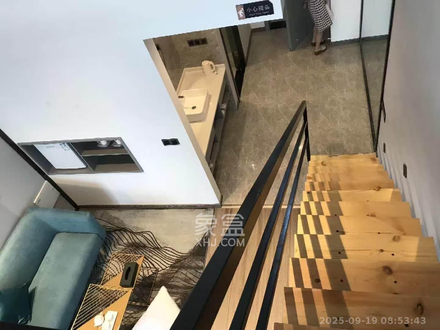 金科时代中心 1室1厅1卫 1700.0元/月 金科时代中心 1室1厅1卫 1700.0元/月室内图