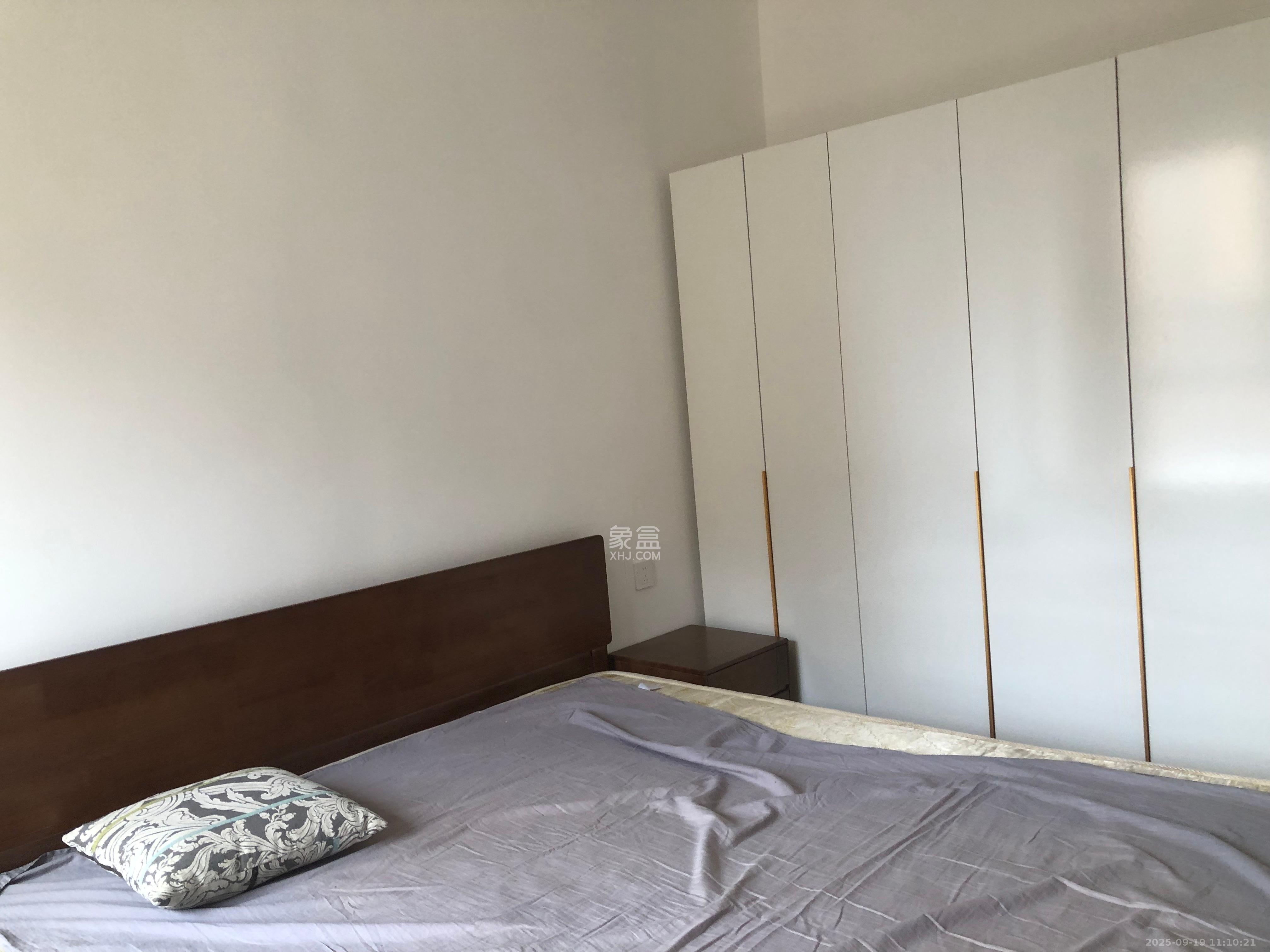 五矿万境水岸一期（万境水岸嘉苑）  3室2厅1卫    2300.0元/月室内图