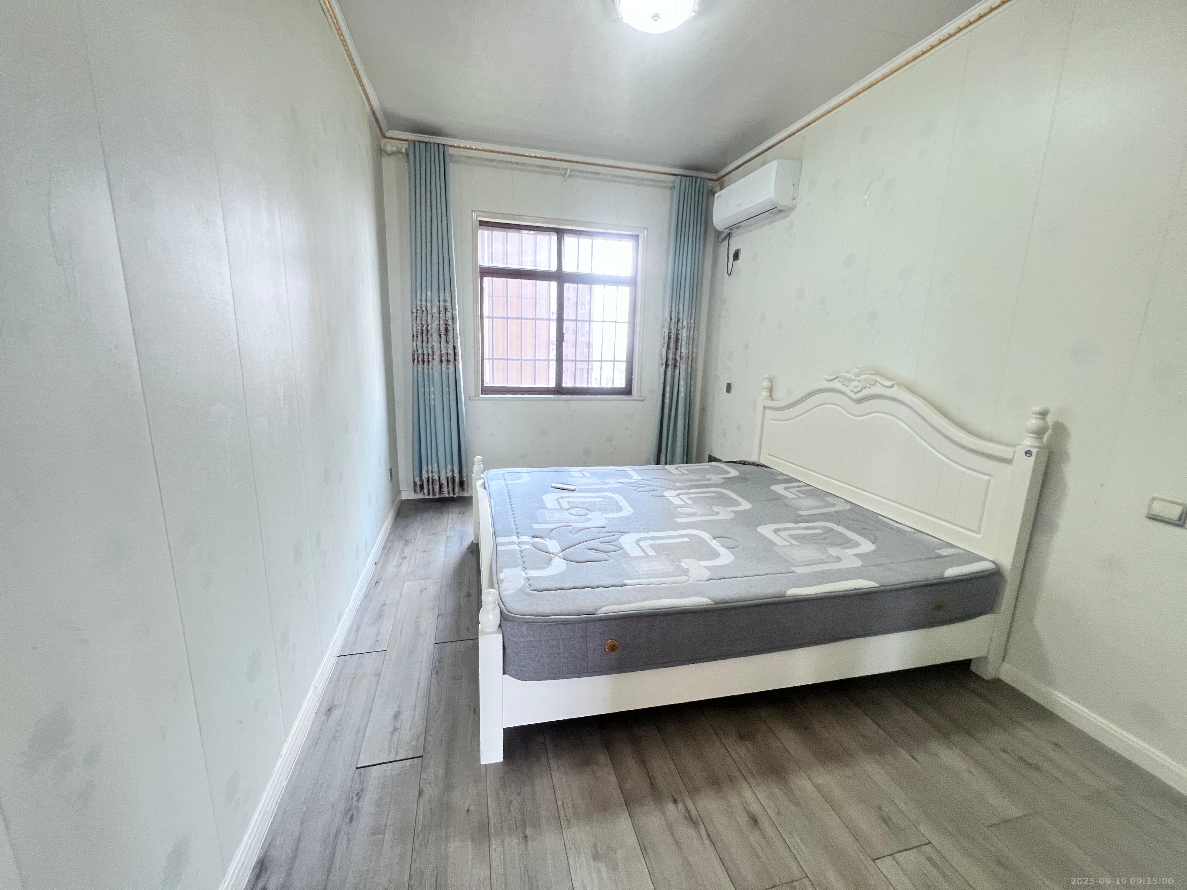 福鑫南郡 1室0厅0卫 2200.00元/月 福鑫南郡 1室0厅0卫 2200.00元/月室内图