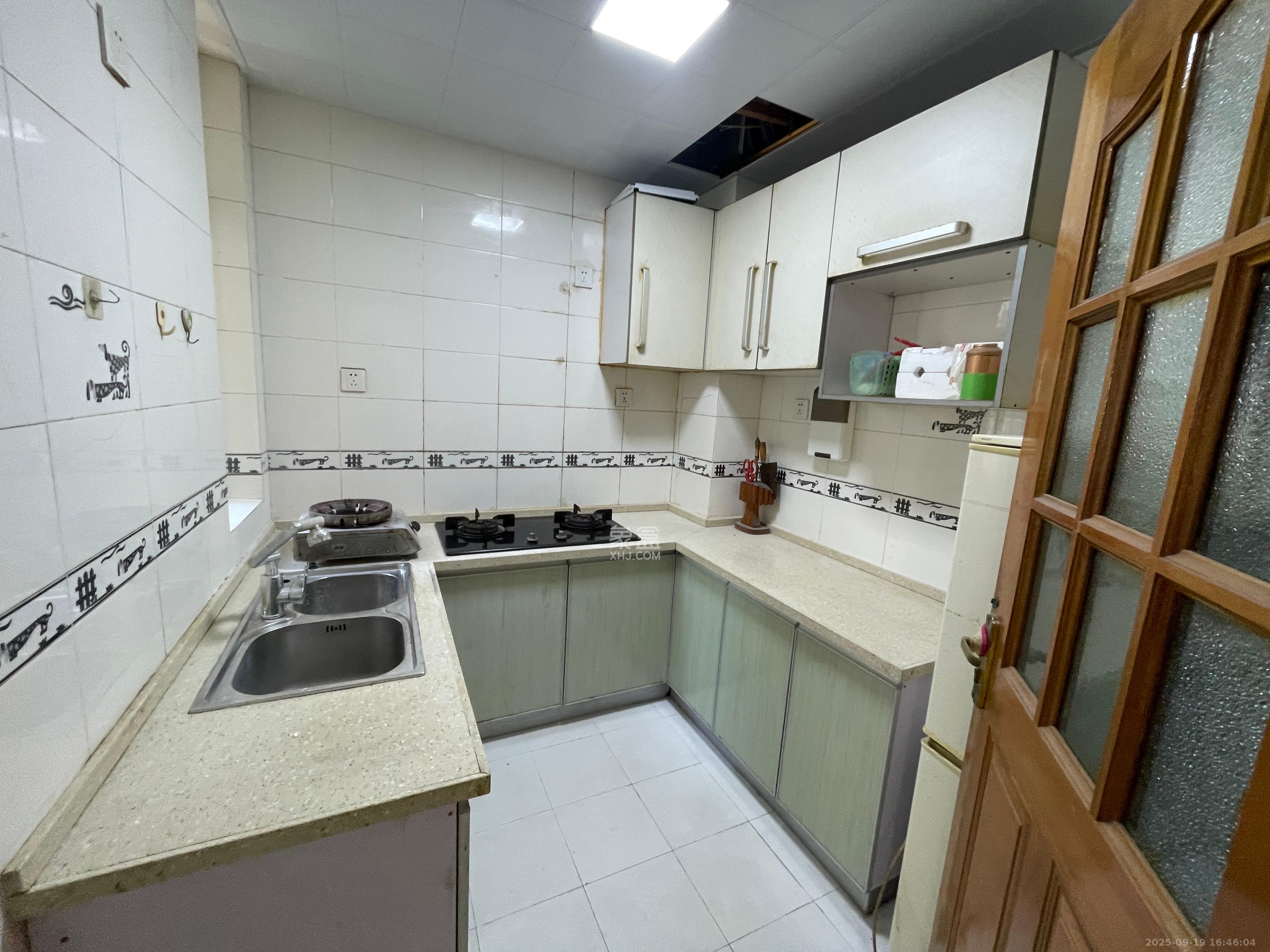 依星苑 2室1厅1卫 2100.0元/月 依星苑 2室1厅1卫 2100.0元/月室内图