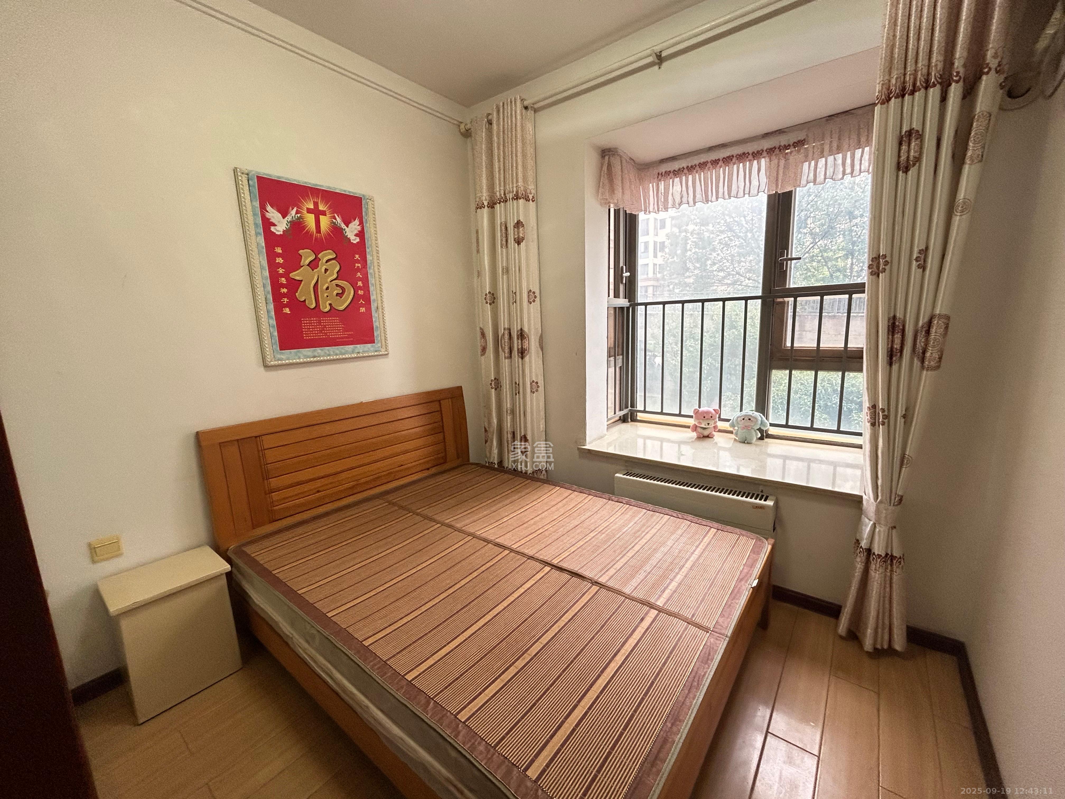 怡海星城 3室2厅1卫 1800.0元/月 怡海星城 3室2厅1卫 1800.0元/月室内图