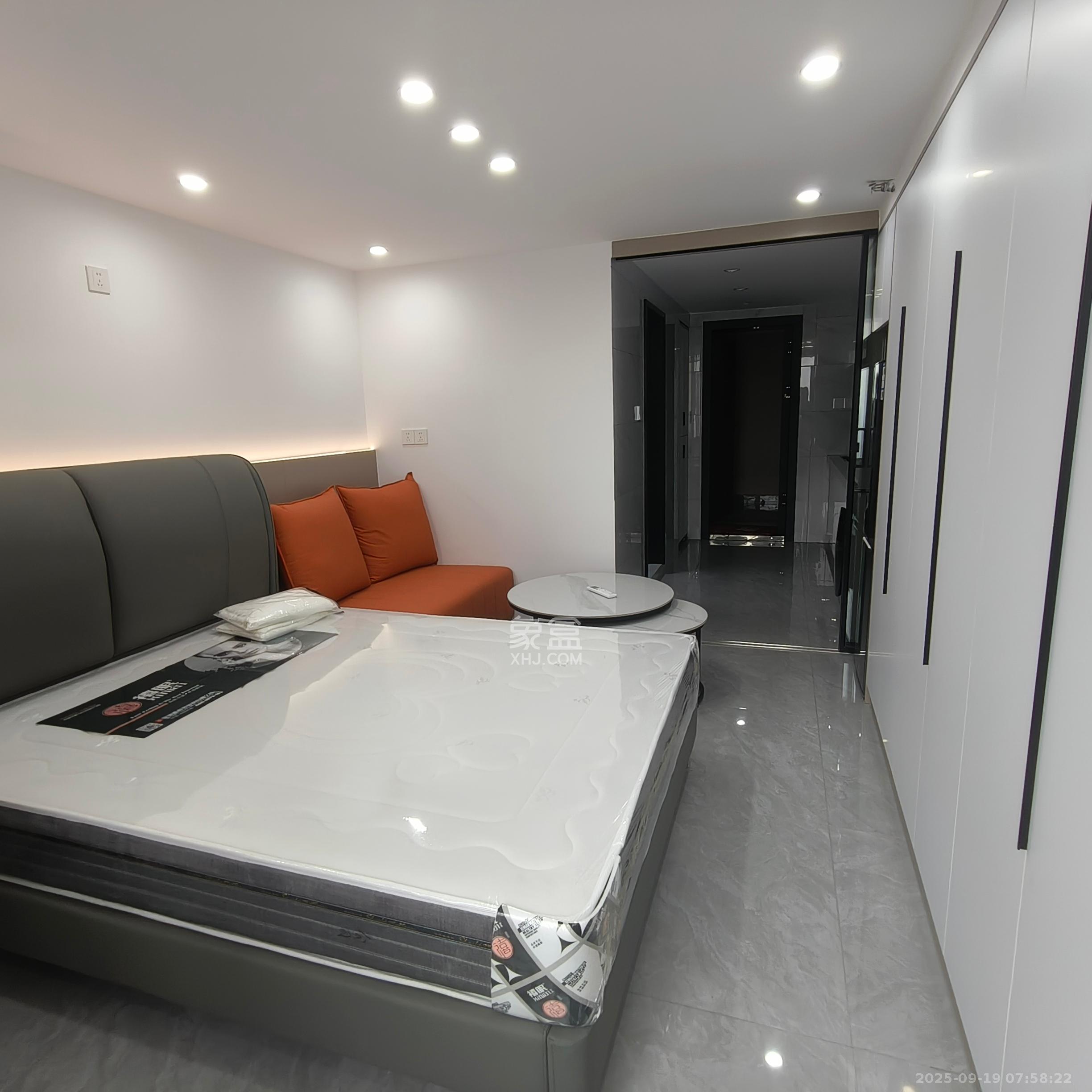 梅溪悦章  1室1厅1卫    1500.0元/月室内图