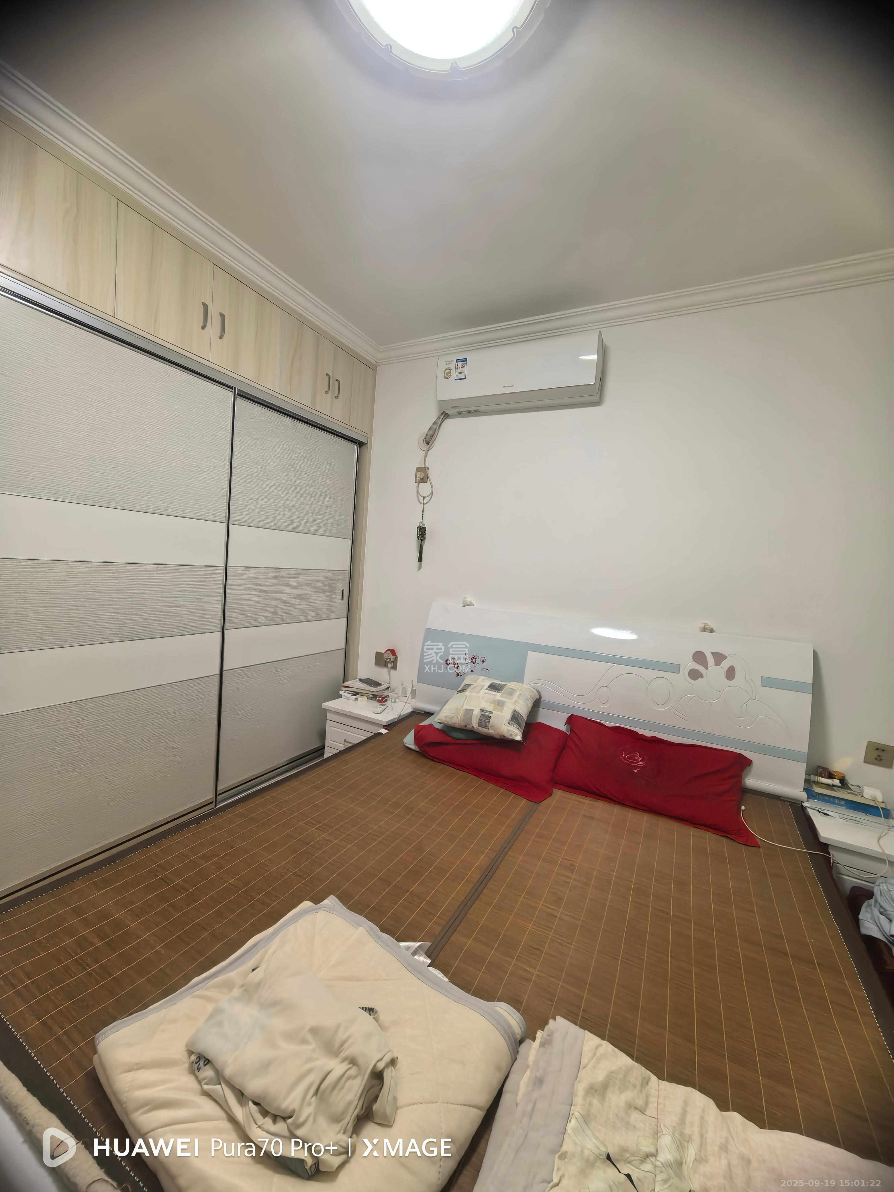 丽发新城 1室0厅0卫 1800.0元/月 丽发新城 1室0厅0卫 1800.0元/月室内图