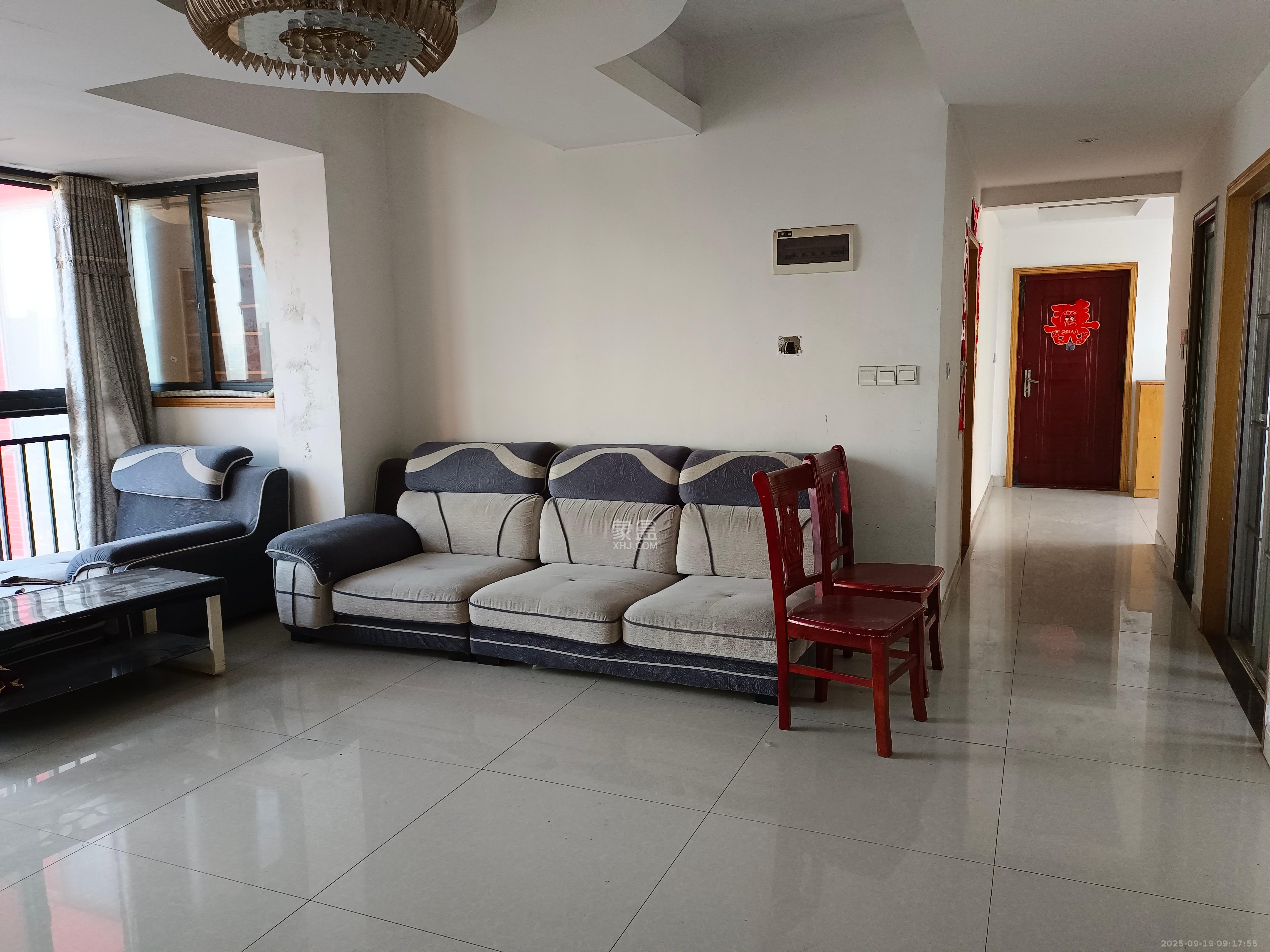 浩龙音乐界 3室2厅2卫 1650.0元/月 浩龙音乐界 3室2厅2卫 1650.0元/月室内图