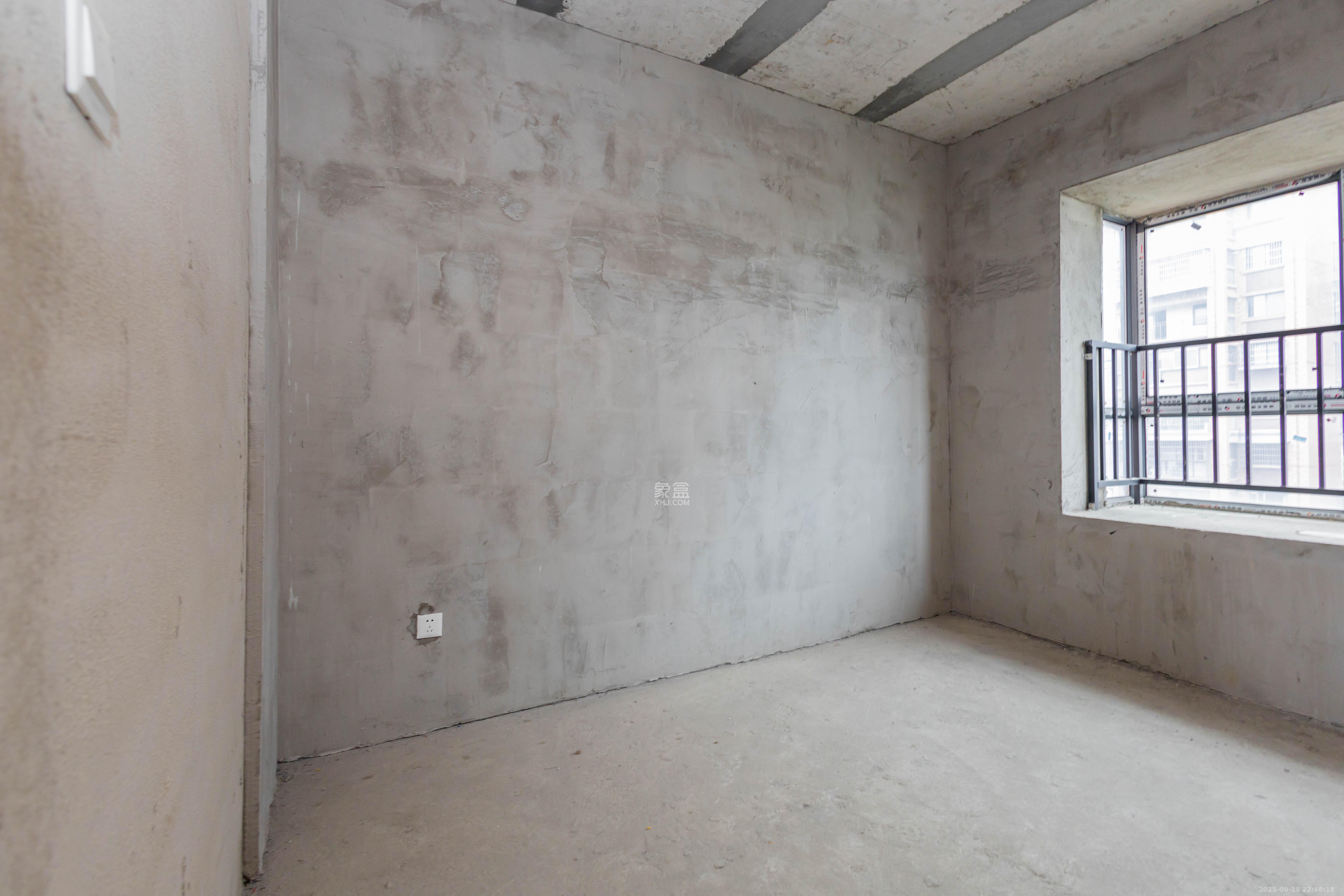 东业上城嘉苑（晟悦国际）  1室0厅0卫    66.0万卧室