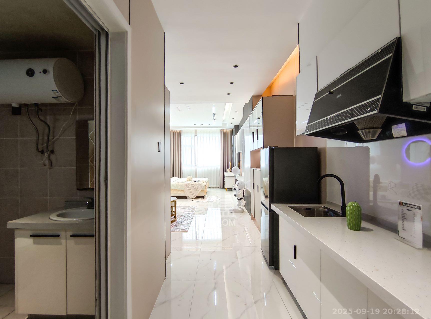 昊天大厦 1室1厅1卫 3000.0元/月 昊天大厦 1室1厅1卫 3000.0元/月室内图