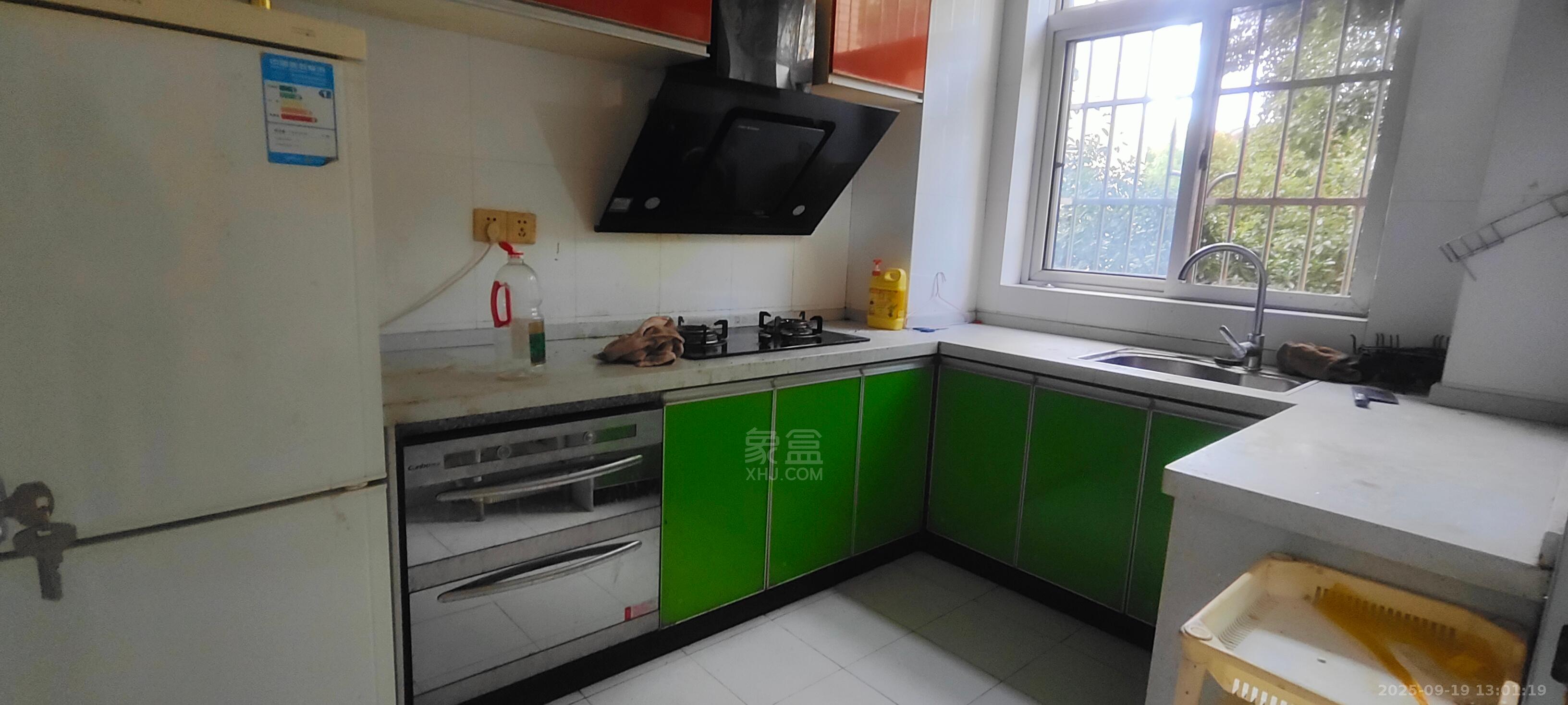 珠江丽园 3室2厅1卫 1500.0元/月 珠江丽园 3室2厅1卫 1500.0元/月室内图