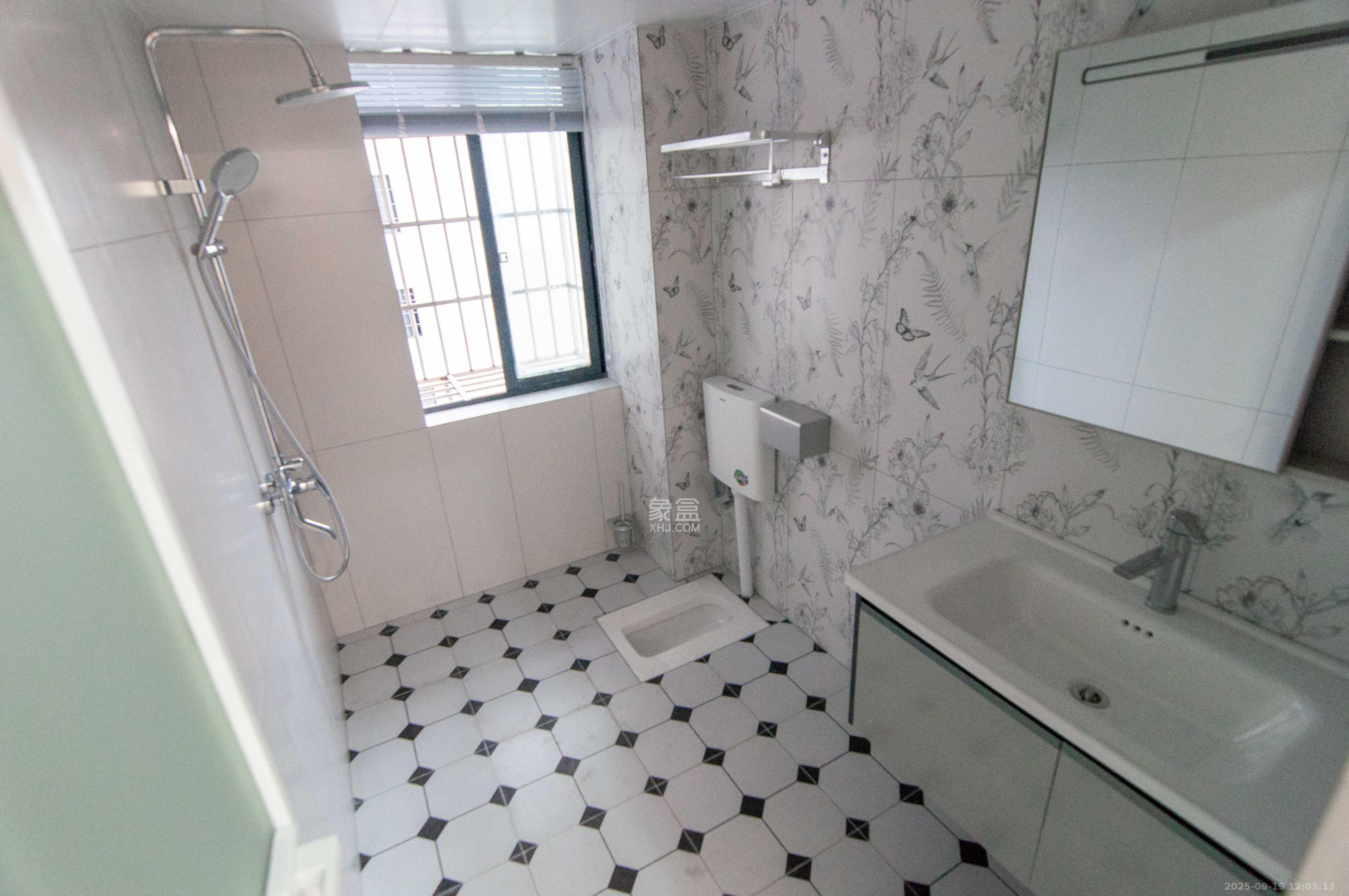 海林馨香雅苑  3室2厅1卫    76.8万卫生间