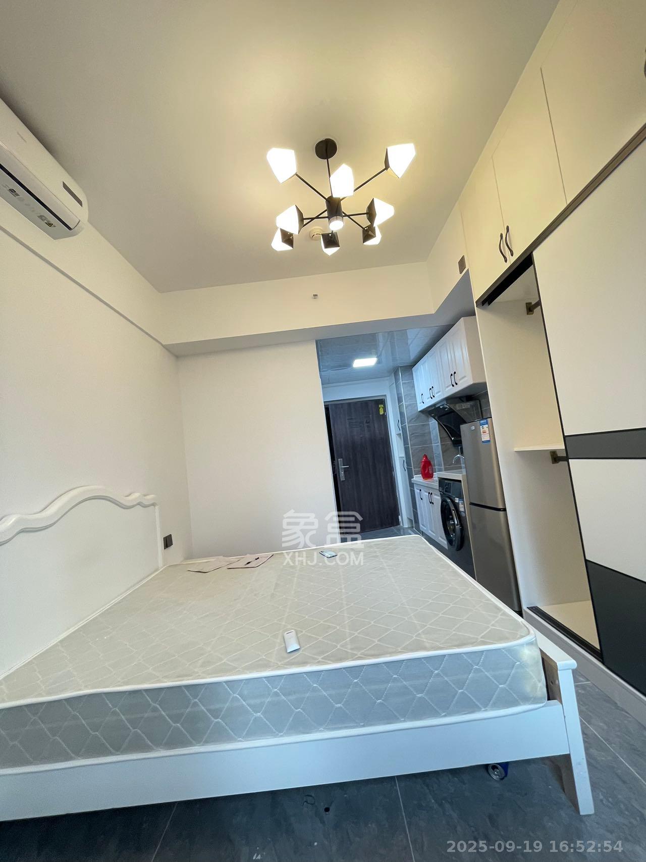 龙湖湘江星座（祺鑫星座公寓）  1室0厅1卫    1200.0元/月室内图