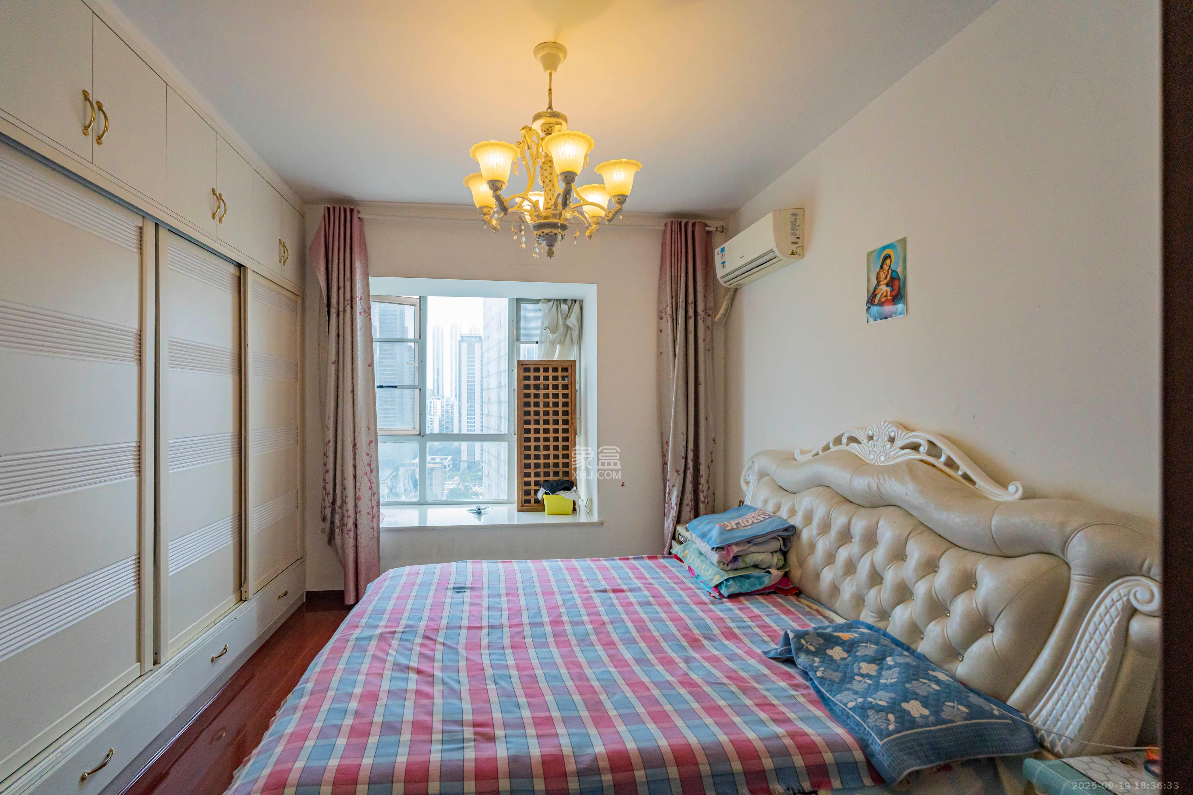 凯乐国际城  3室2厅1卫    120.0万 凯乐国际城  3室2厅1卫    120.0万卧室