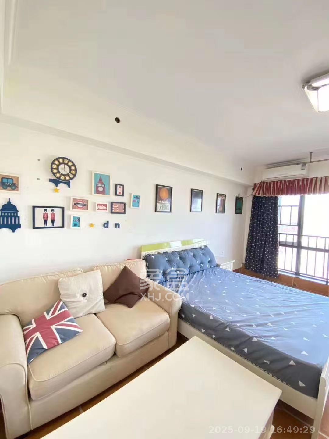 鑫远微中心  1室1厅1卫    1500.0元/月室内图