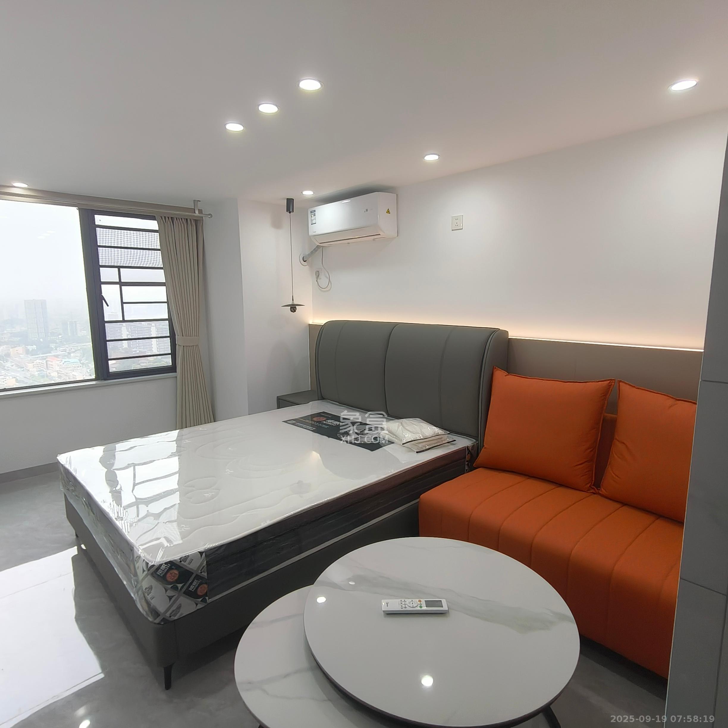 梅溪悦章  1室1厅1卫    1500.0元/月室内图