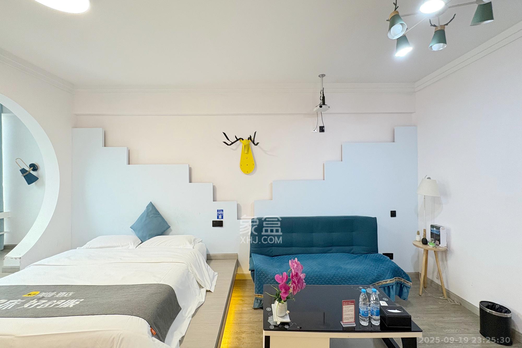 英尚国际 1室1厅1卫 41.0万 英尚国际 1室1厅1卫 41.0万客厅