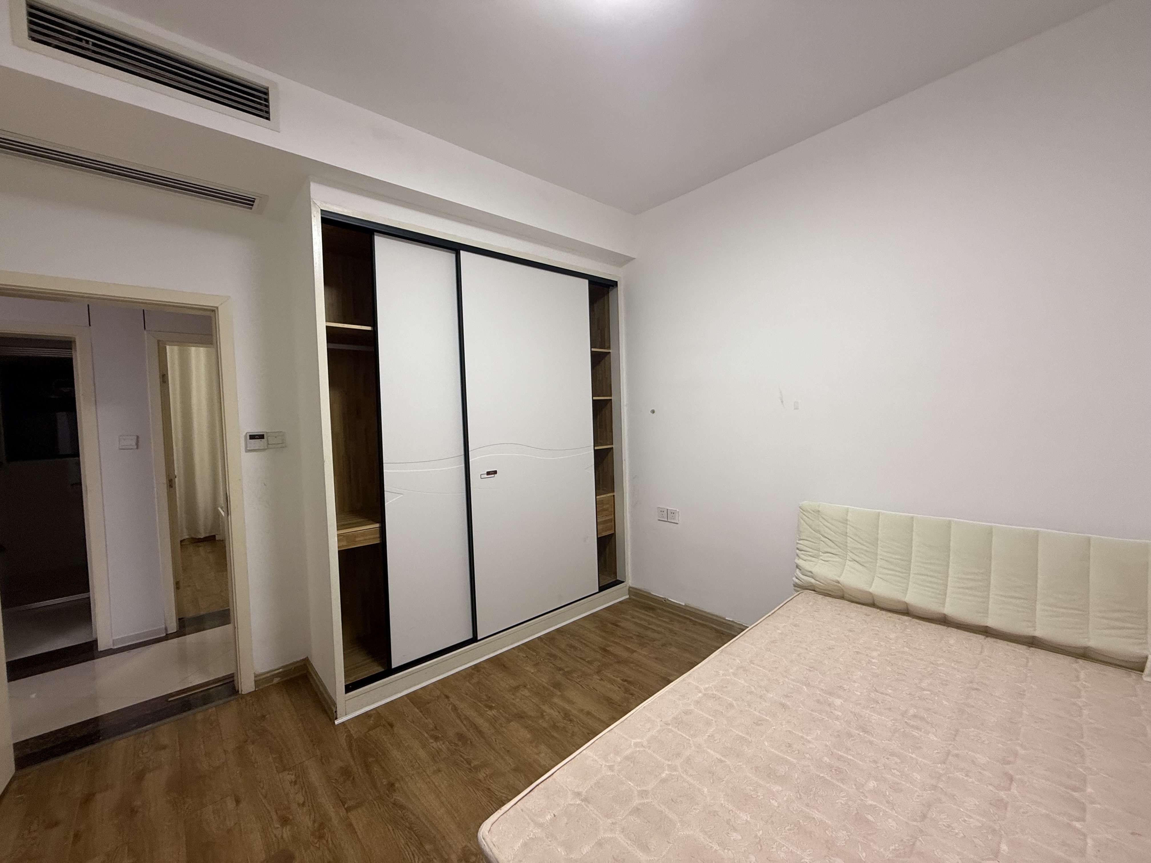 大同芙蓉 3室2厅2卫 1800.0元/月 大同芙蓉 3室2厅2卫 1800.0元/月室内图