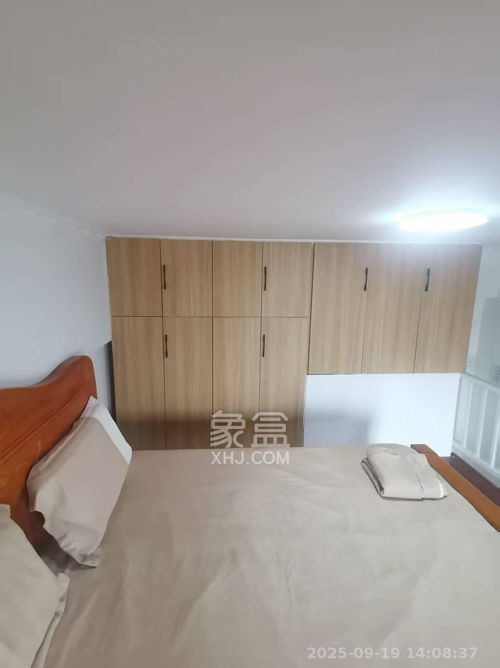 MOMA当代广场 2室1厅1卫 1100.0元/月 MOMA当代广场 2室1厅1卫 1100.0元/月室内图