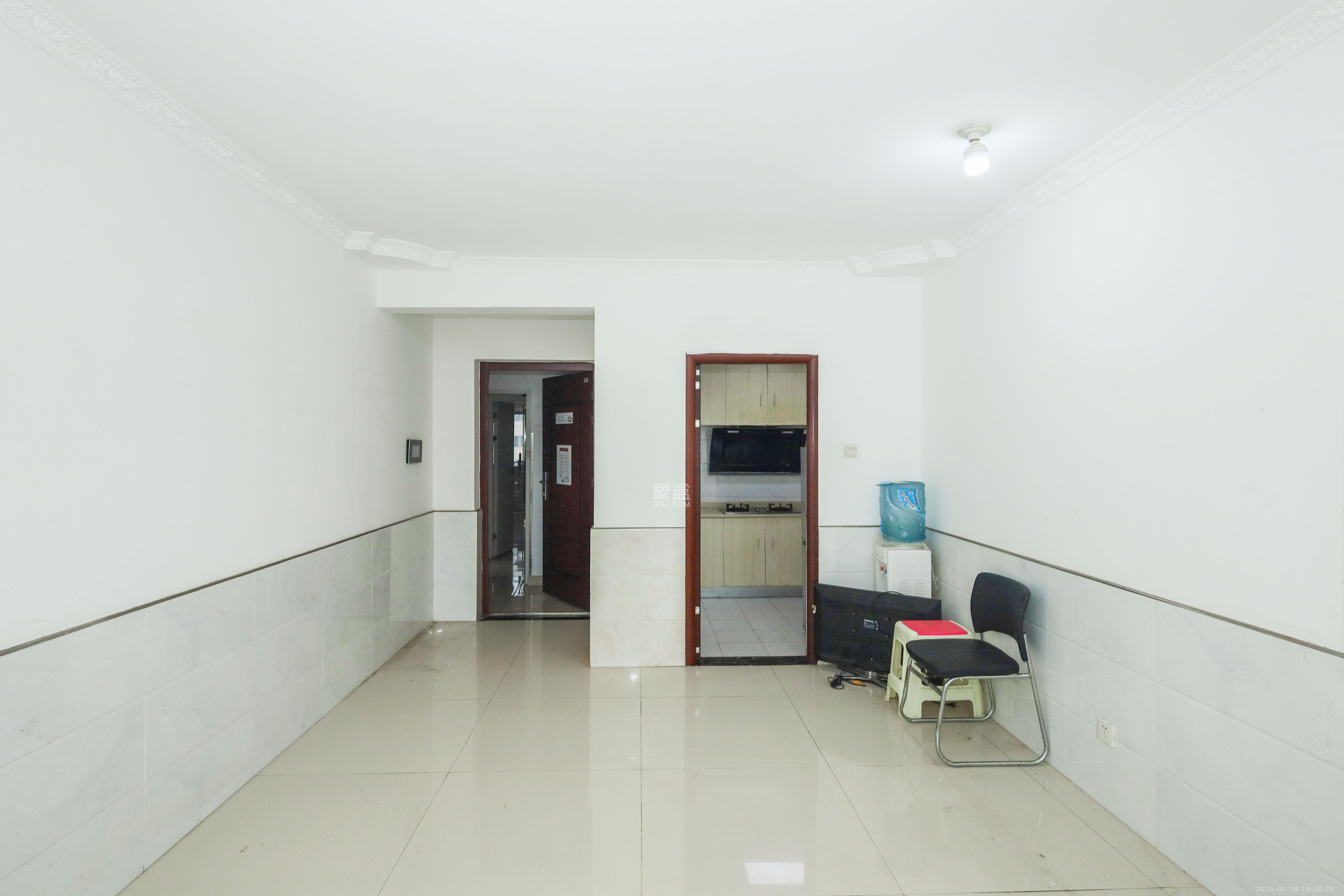 好莱城(弘德西街)  3室2厅1卫    72.8万 好莱城(弘德西街)  3室2厅1卫    72.8万其他