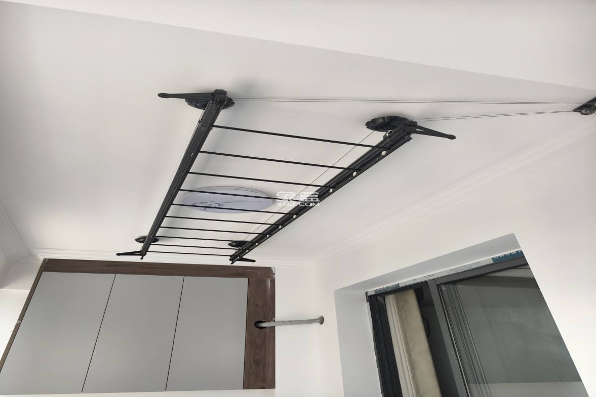 北建理想城 5室2厅2卫 2300.0元/月 北建理想城 5室2厅2卫 2300.0元/月室内图