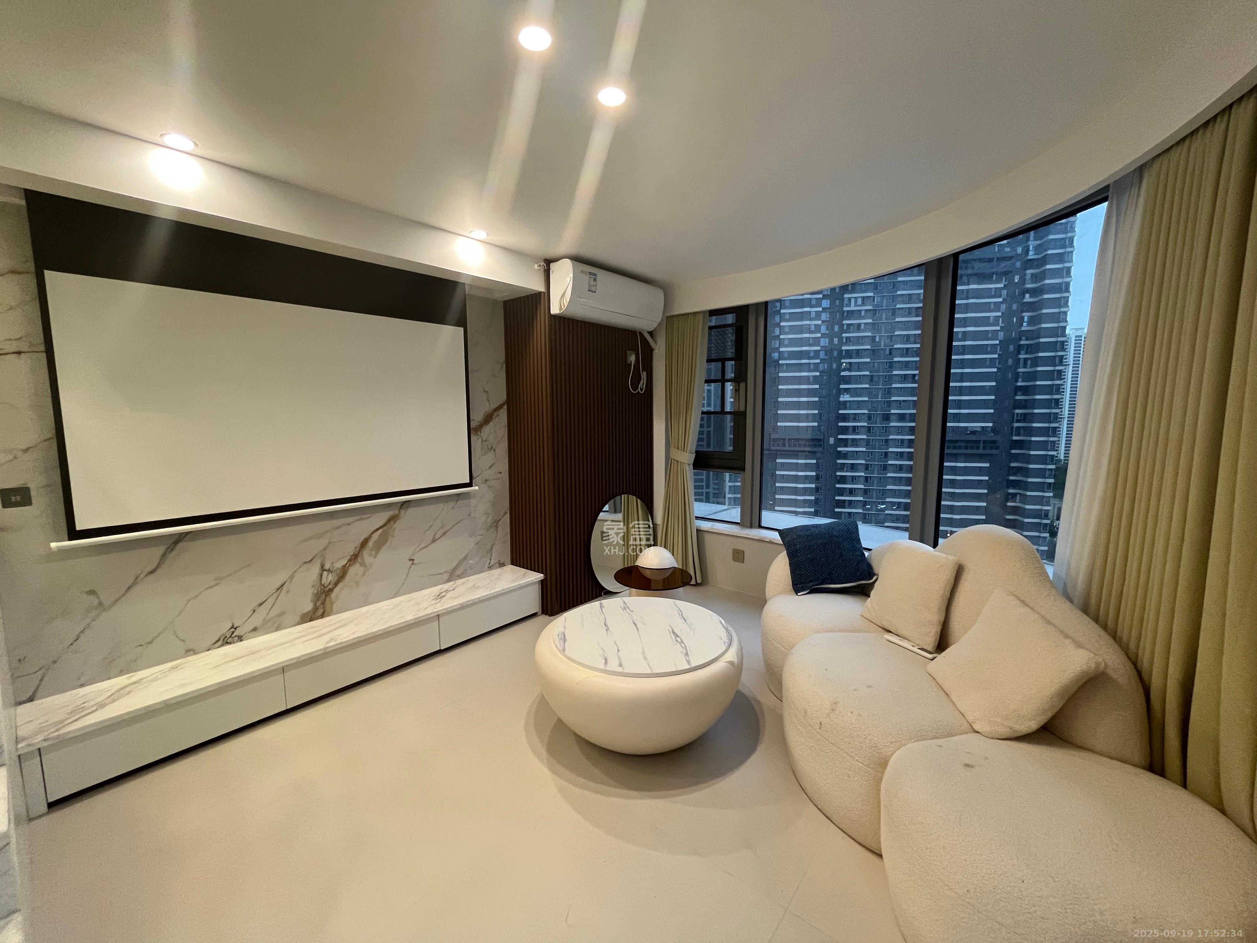 保利天禧EF区  2室1厅1卫    3400.0元/月 保利天禧EF区  2室1厅1卫    3400.0元/月