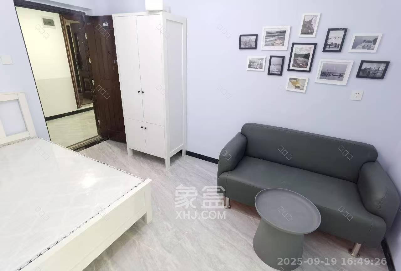 博林云栖  1室1厅1卫    1500.0元/月