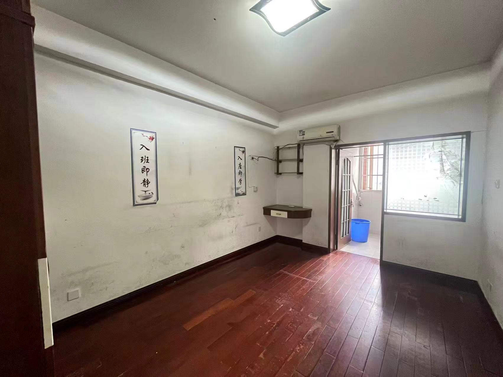 株洲华苑小区  3室2厅2卫   45.00万室内图