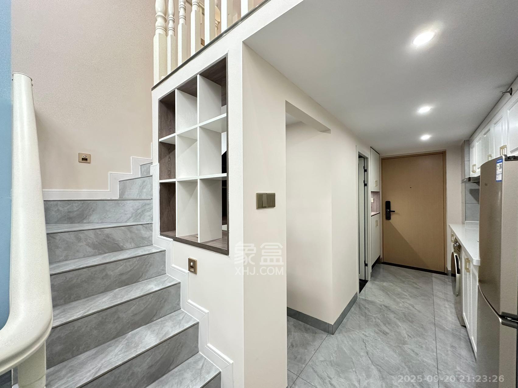 建发央玺(建发泱玺雅苑) 1室1厅1卫 2300.0元/月 建发央玺(建发泱玺雅苑) 1室1厅1卫 2300.0元/月室内图