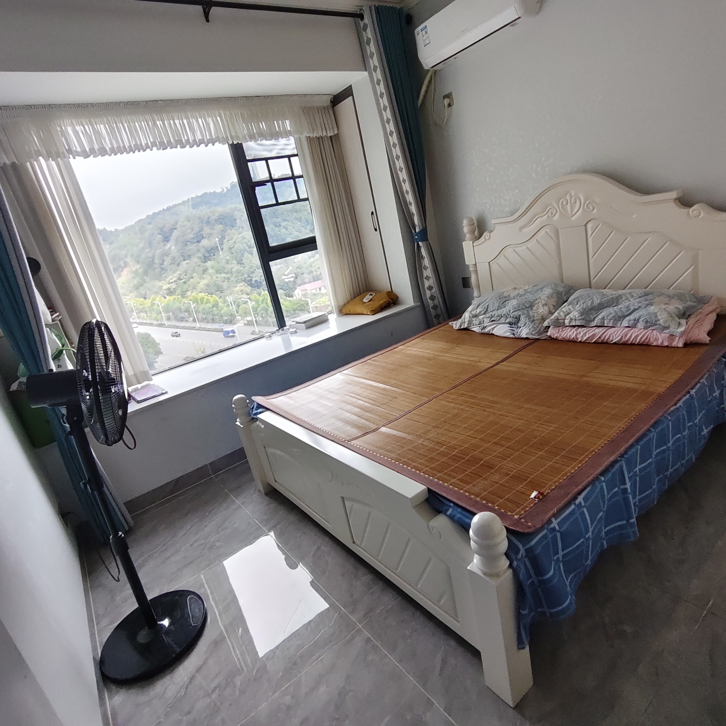 百弘学府城 4室2厅2卫 1800.0元/月 百弘学府城 4室2厅2卫 1800.0元/月室内图