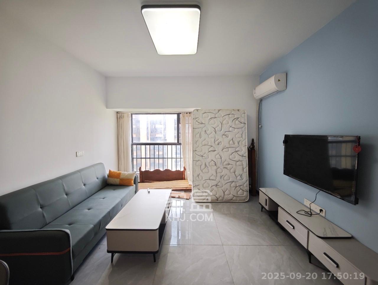 星城新宇川河苑 3室1厅1卫 2300.0元/月 星城新宇川河苑 3室1厅1卫 2300.0元/月室内图