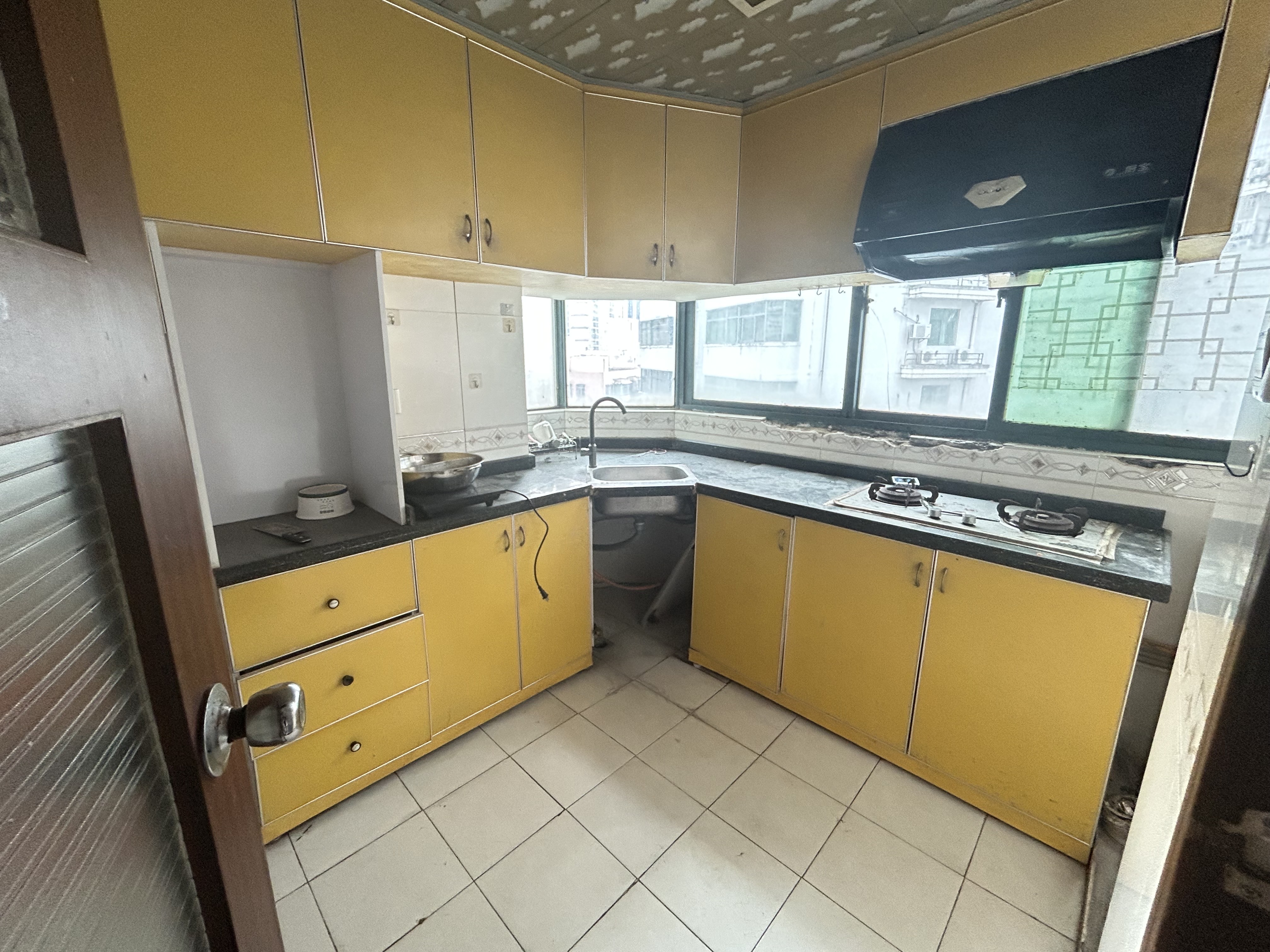 怡景花园 3室2厅1卫 2800.0元/月 怡景花园 3室2厅1卫 2800.0元/月室内图