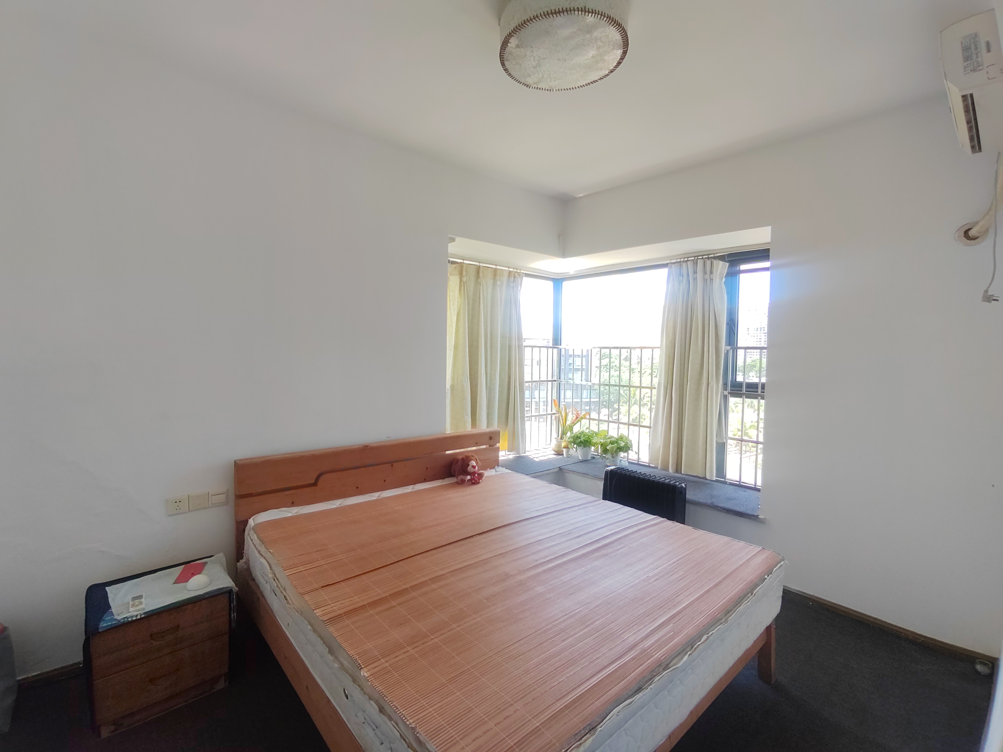 泰达比华利山庄 3室2厅2卫 3800.0元/月 泰达比华利山庄 3室2厅2卫 3800.0元/月室内图