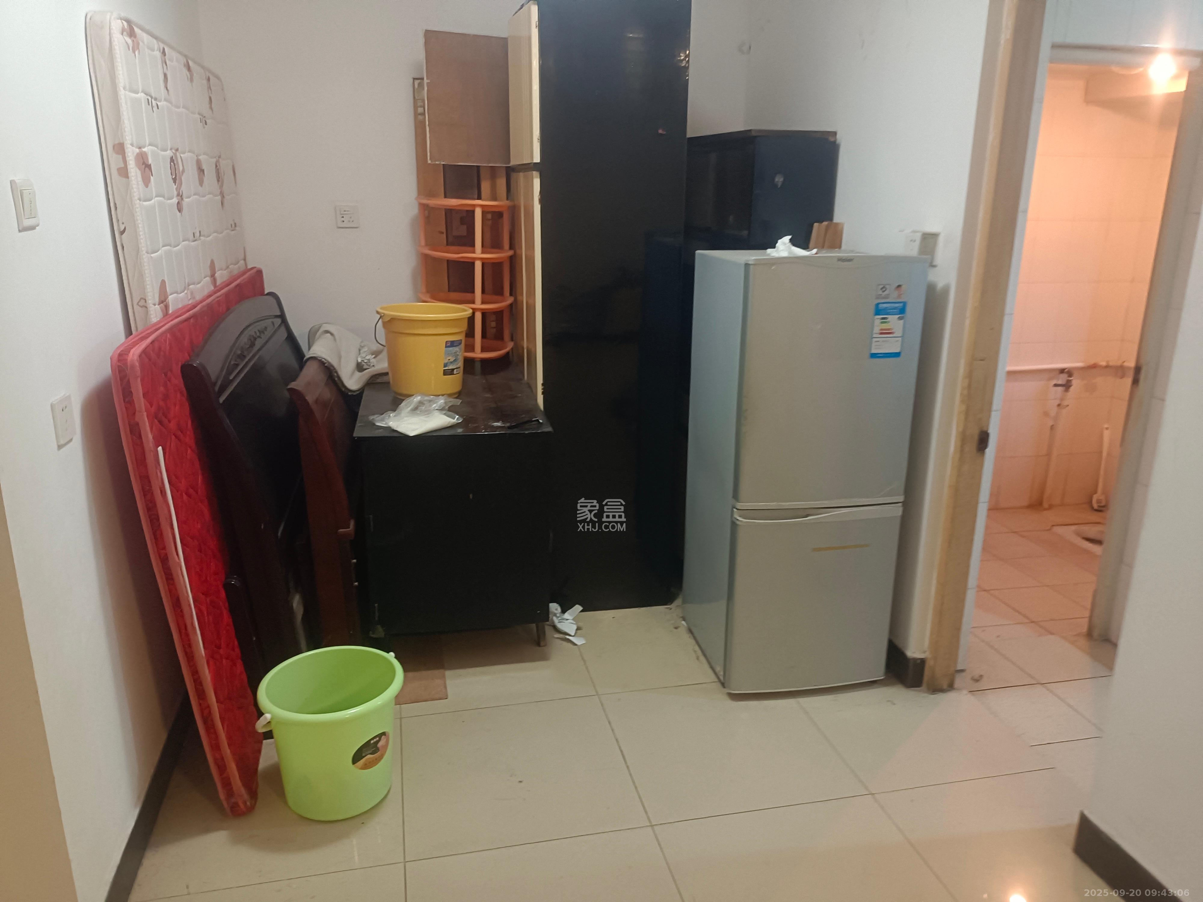 广厦新苑  2室1厅1卫   1600.00元/月室内图
