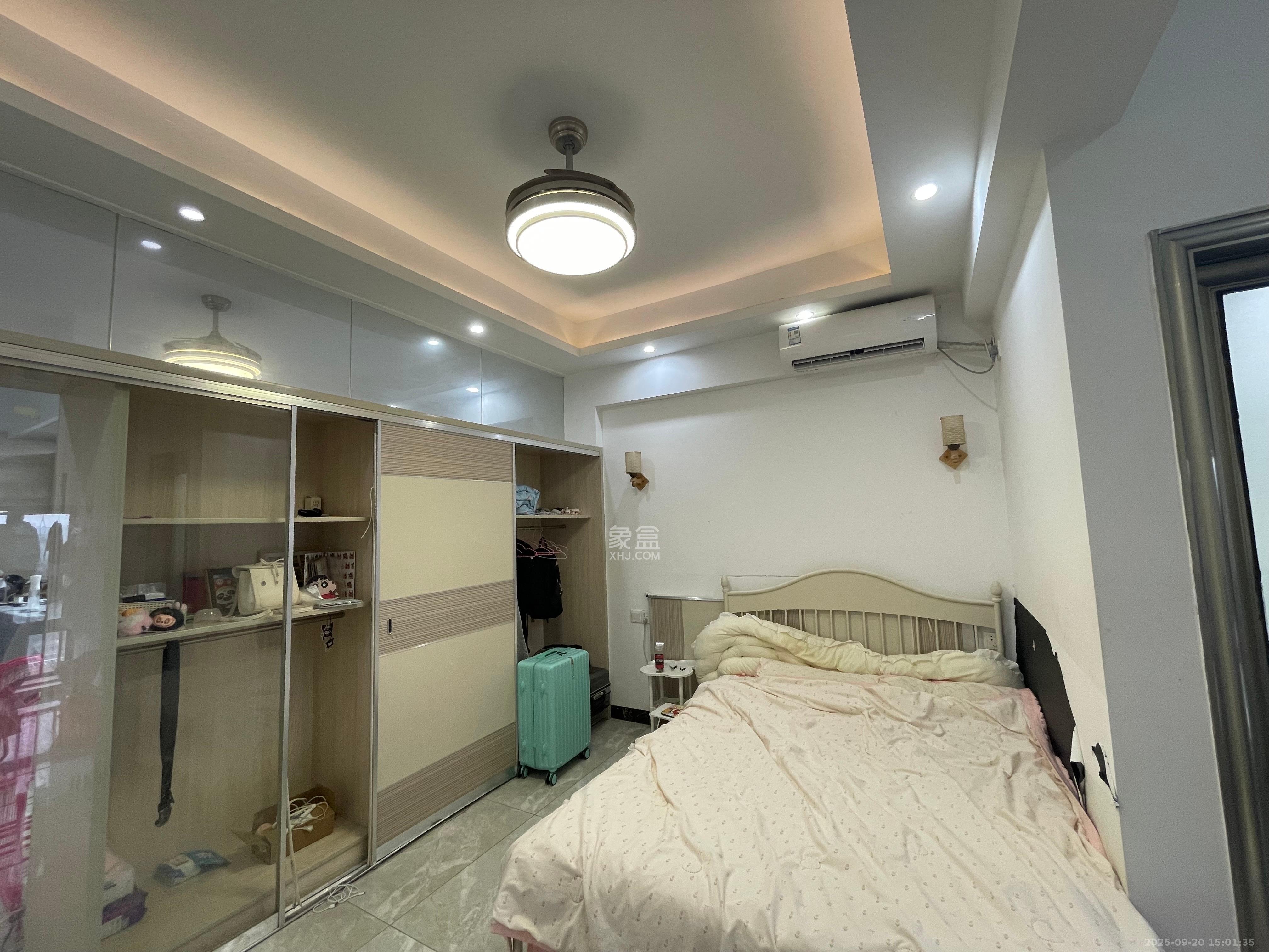 中建芙蓉嘉苑  1室1厅1卫   1300.00元/月室内图