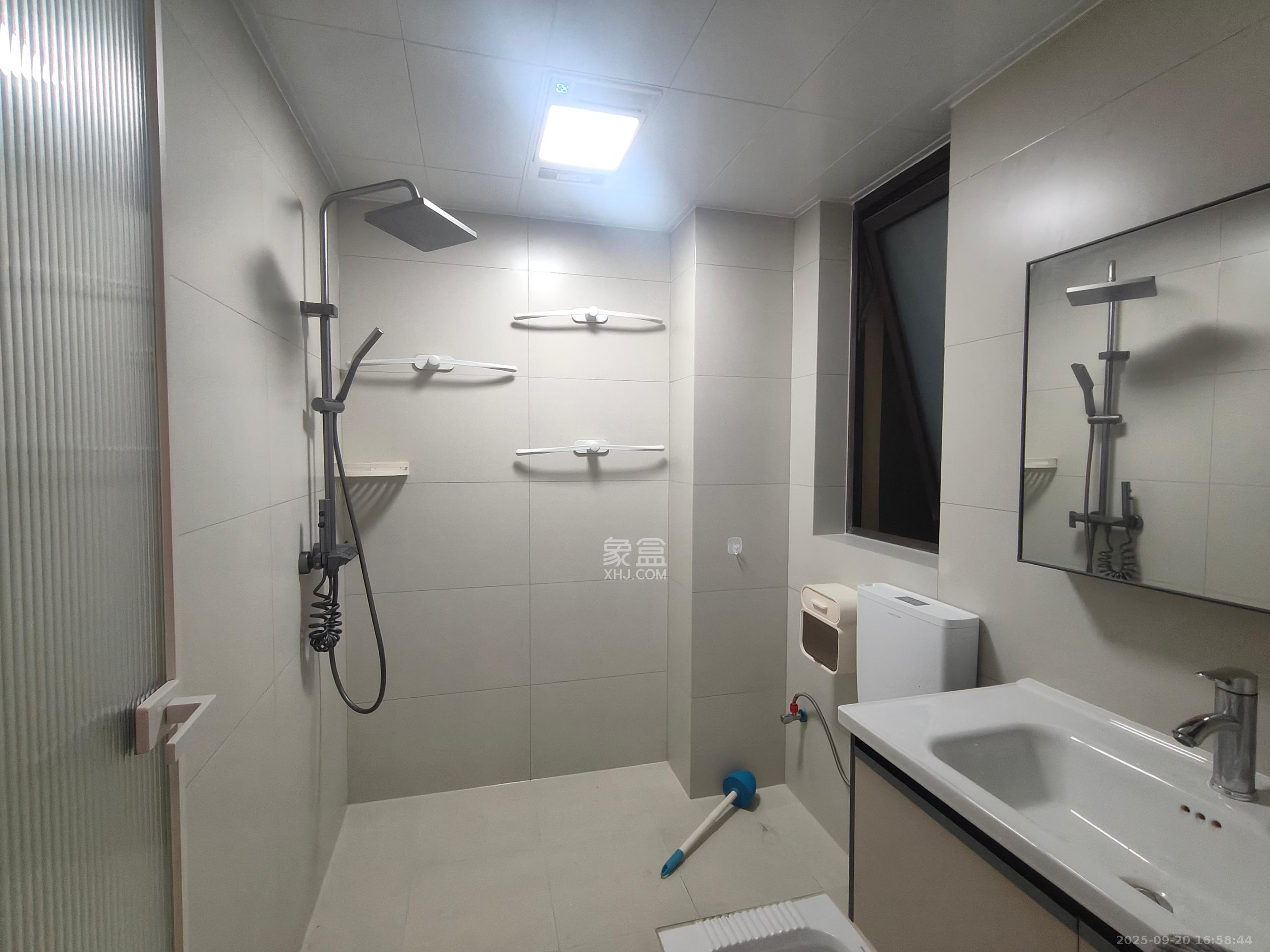 梅溪正荣府 4室2厅2卫 3000.0元/月 梅溪正荣府 4室2厅2卫 3000.0元/月室内图