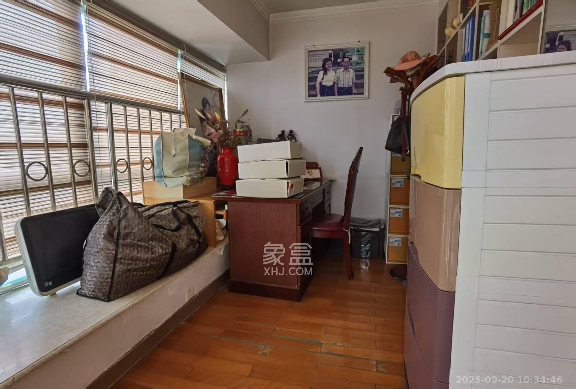 中国农业发展银行机关宿舍  3室2厅1卫    3500.0元/月室内图