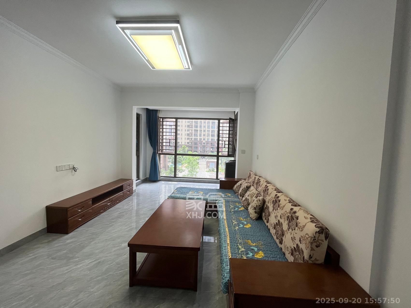 长房明宸府 3室1厅1卫 2000.0元/月 长房明宸府 3室1厅1卫 2000.0元/月室内图