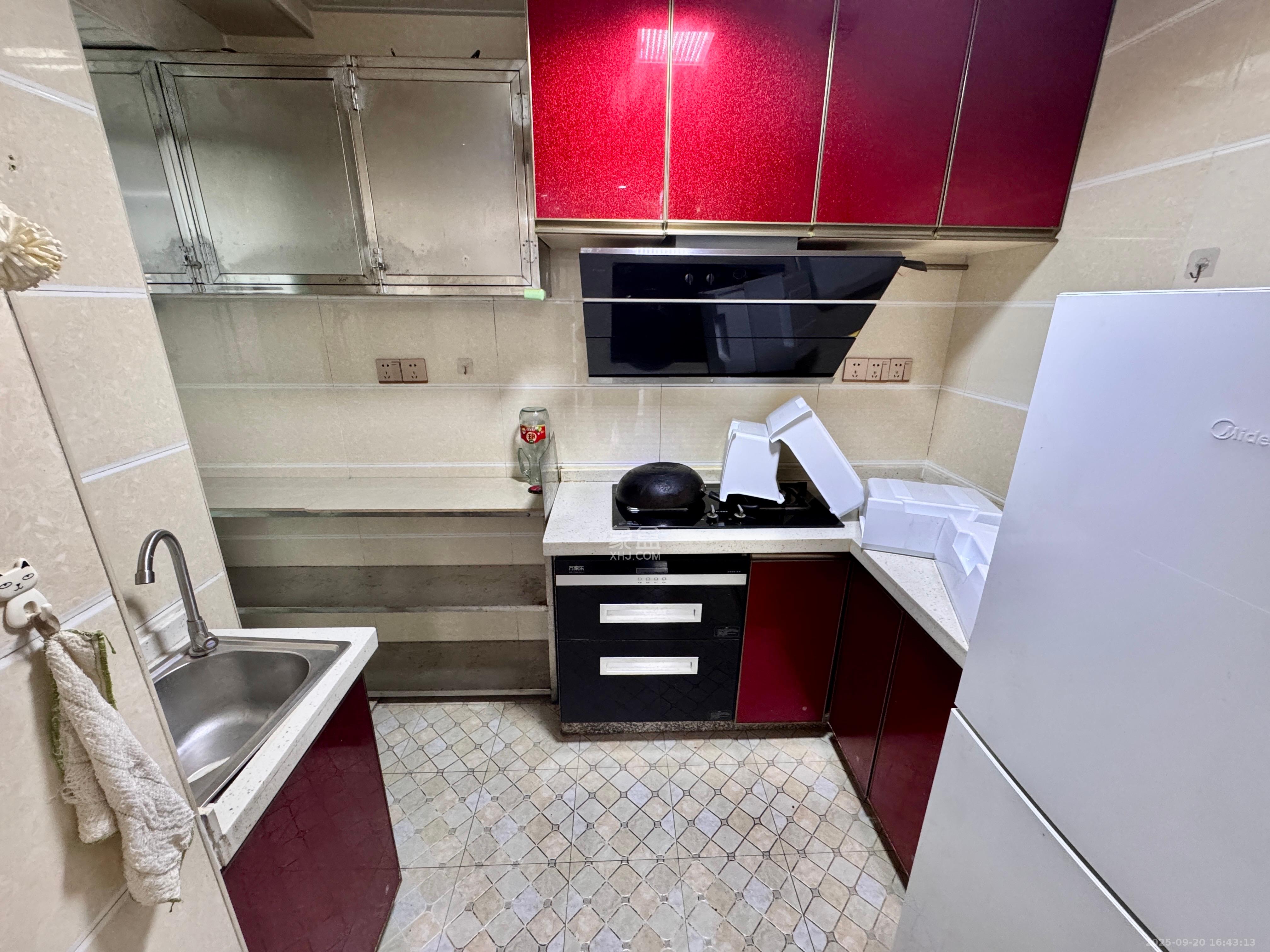 达美D6区 3室2厅1卫 2500.0元/月 达美D6区 3室2厅1卫 2500.0元/月室内图