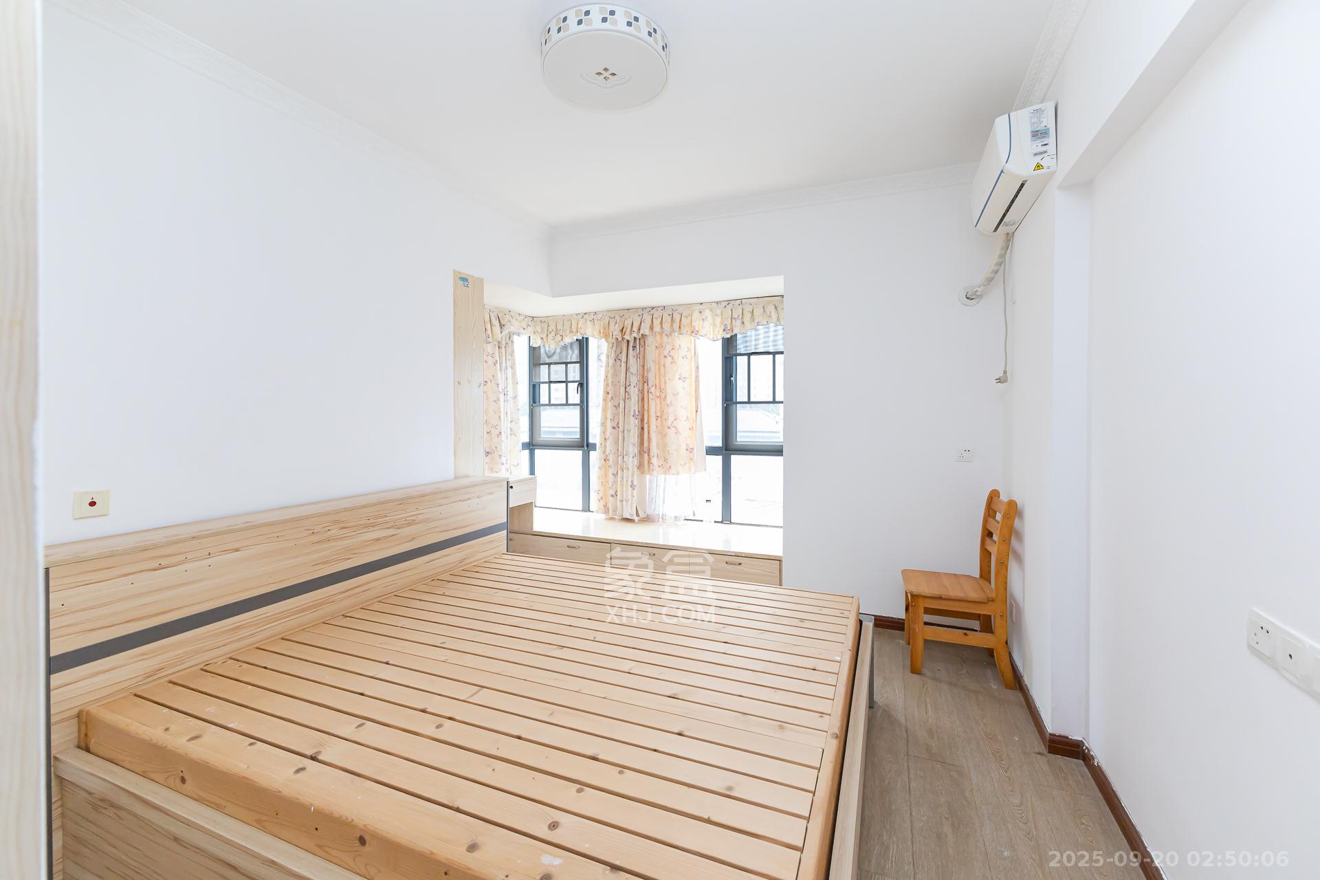 勤诚达新界  3室2厅1卫    69.0万卧室