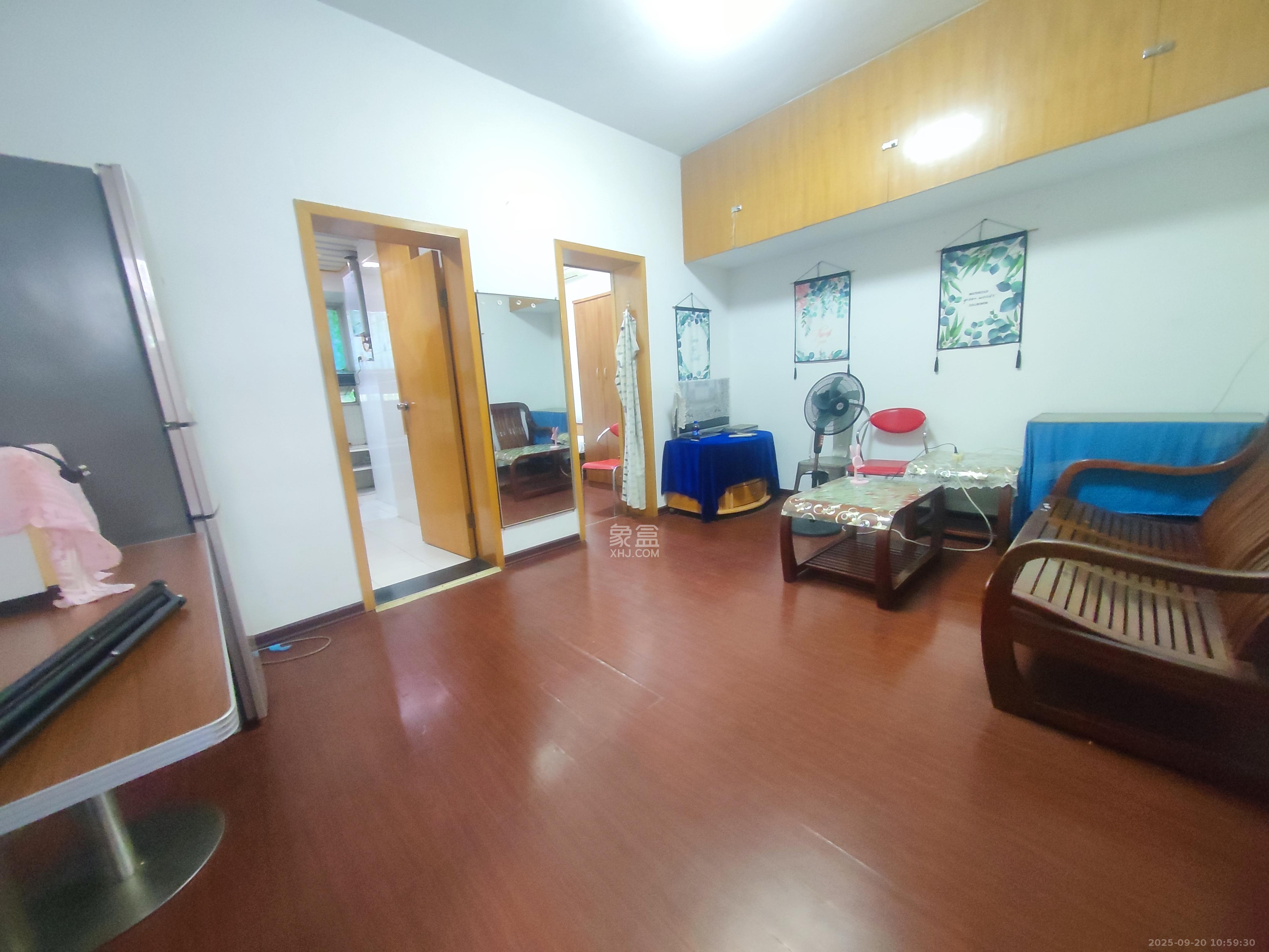 省建苑小区  2室1厅1卫    2000.0元/月室内图